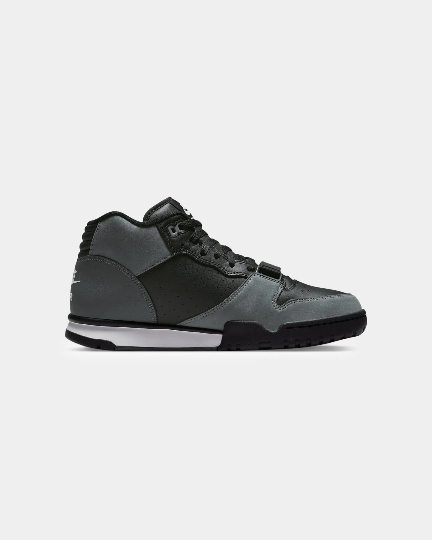 Urban Minimal Nike Air Trainer 1 Black/White