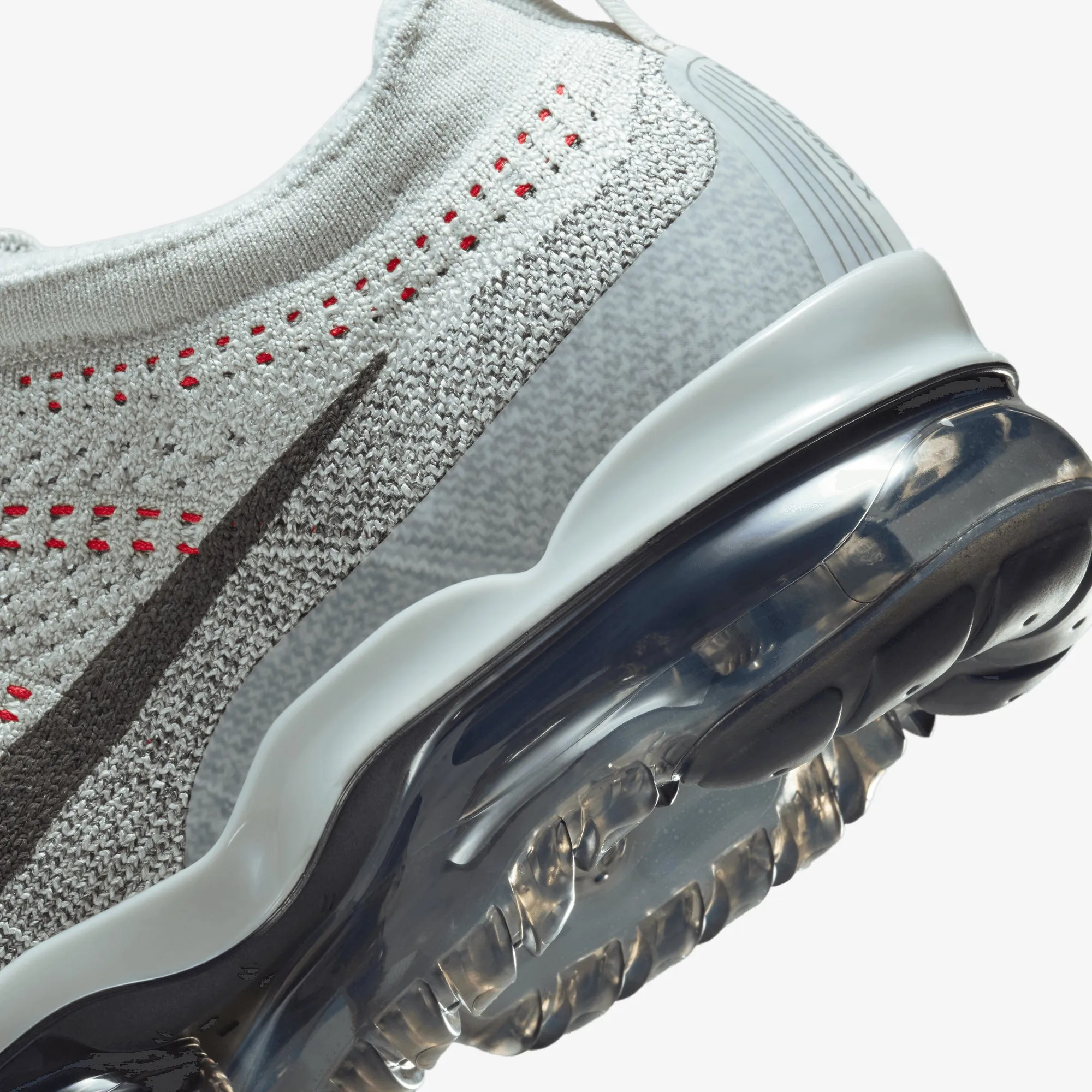Active Zone Easy Go NIKE | AIR VAPORMAX 2023 FLYKNIT { LIGHT SILVER/SMOKE GREY-PICANTE RED