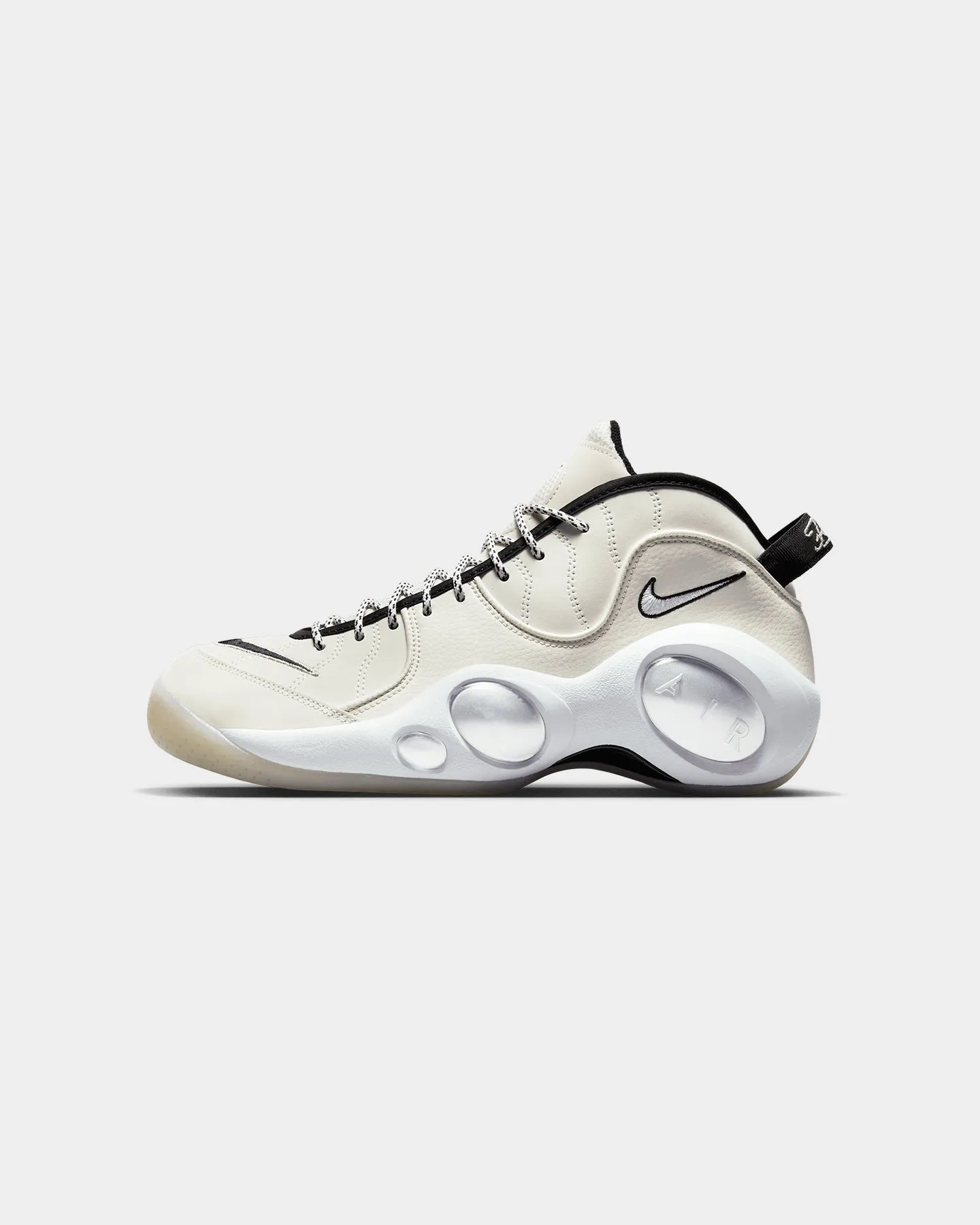 Lightweight Form Rainy Day Nike Air Zoom Flight 95 Sail/White