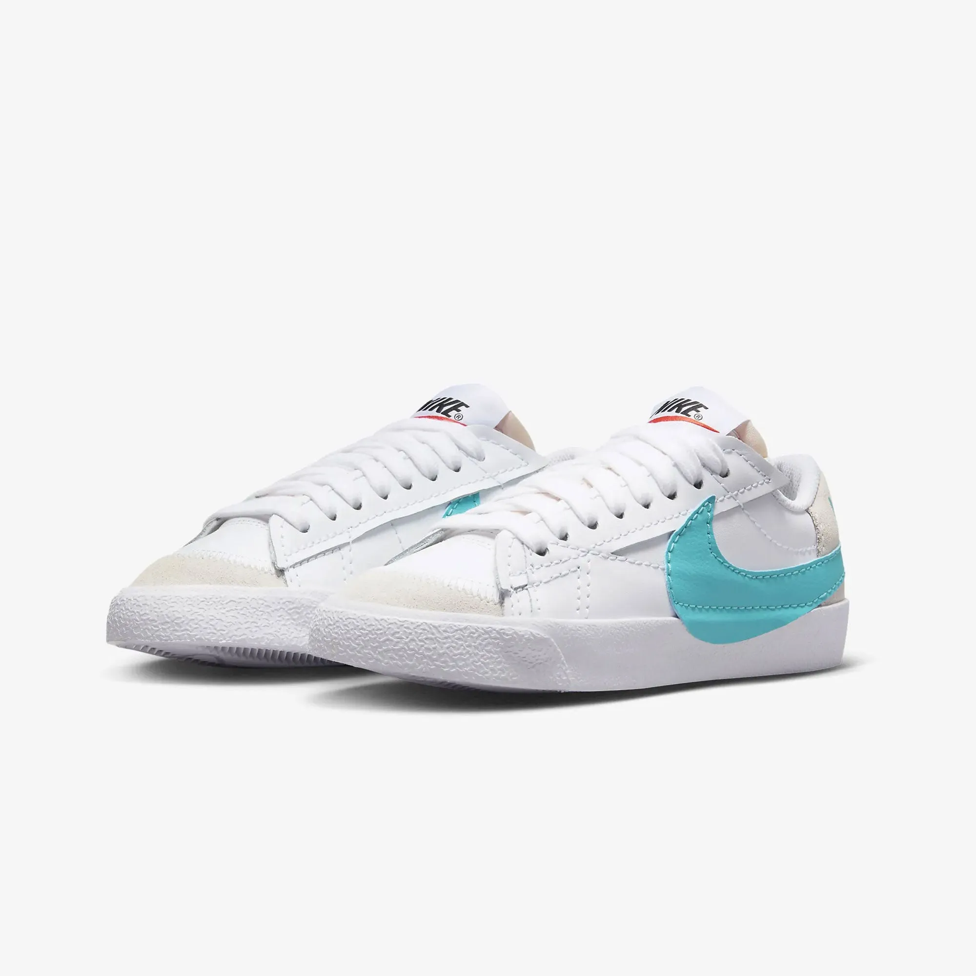 All-Weather Design Low Profile Collar Padding Nike | BLAZER LOW '77 JUMBO { WHITE/DUSTY CACTUS-SUMMIT WHITE