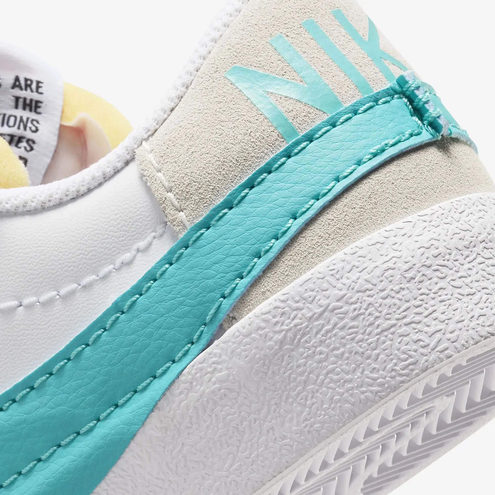 Multi-functional performance Reinforced Eyelet Construction Nike | BLAZER LOW '77 JUMBO { WHITE/DUSTY CACTUS-SUMMIT WHITE