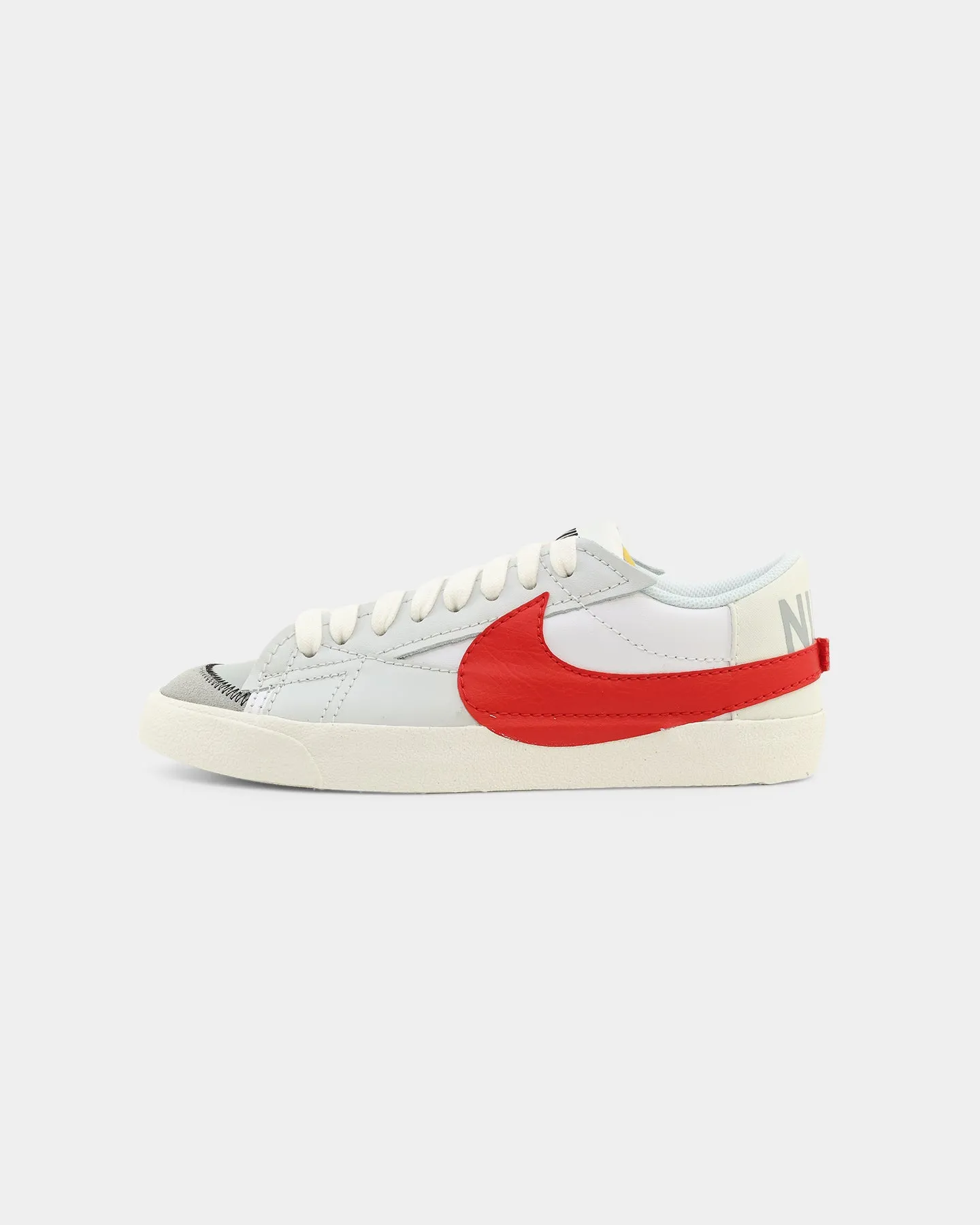Urban Jungle Smooth Surface Nike Blazer Low '77 Jumbo White/University Red