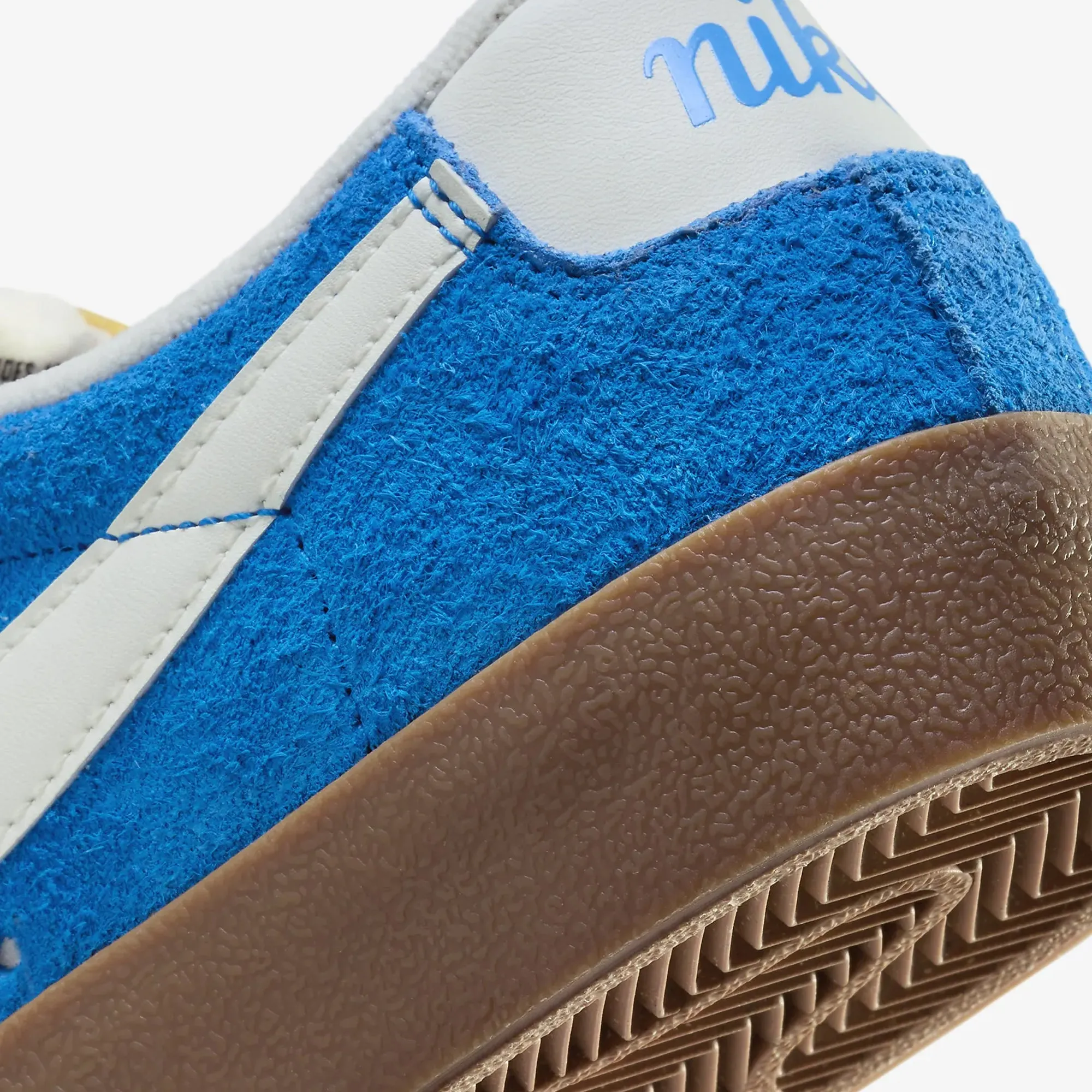 Padded Ankle Collar Unique Sole Nike | BLAZER LOW '77 VINTAGE { PHOTO BLUE/SAIL-GUM MED BROWN-BLACK
