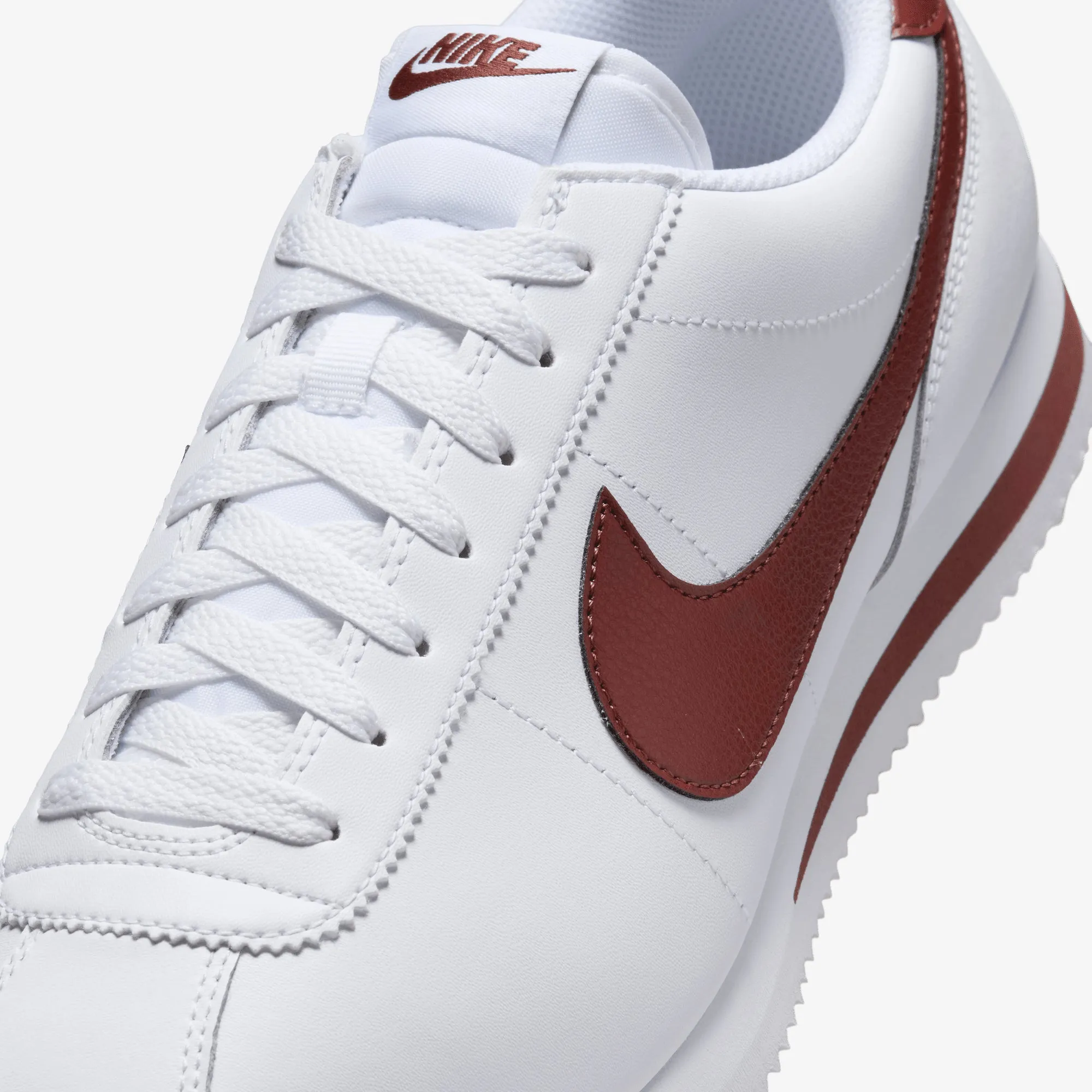 Impact Dispersing Core Cushioned Footbed NIKE | CORTEZ { WHITE/DARK PONY