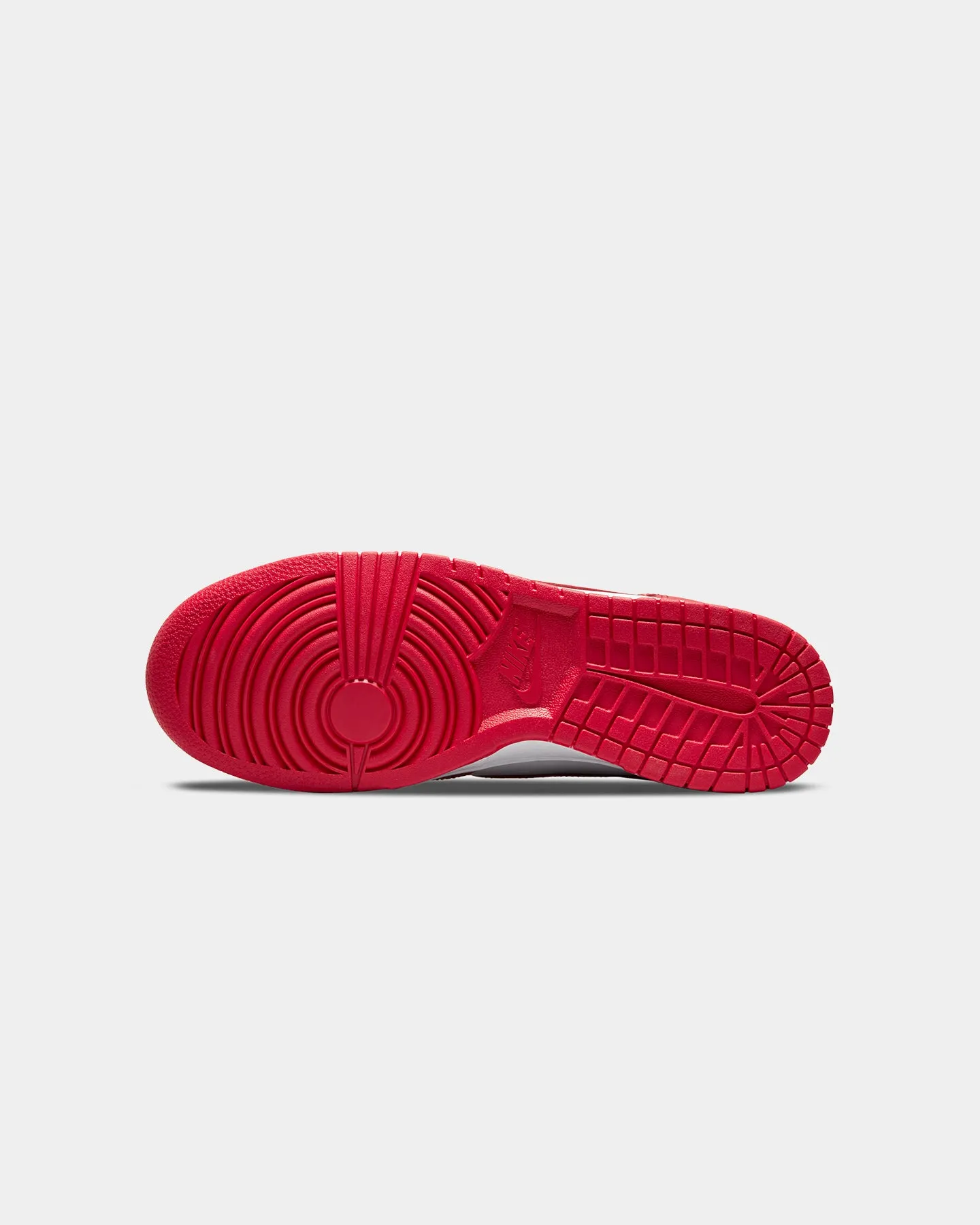 Nike Dunk High Retro University red Supportive structure Rain Step