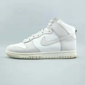 NIKE DUNK HIGH Relaxed Motion Effortless Wear