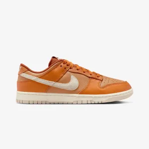 NIKE | DUNK LOW RETRO { MONARCH/LT OREWOOD BRN-FLAX-DARK RUSSET Flexible Groove Outsoles Movement Ready