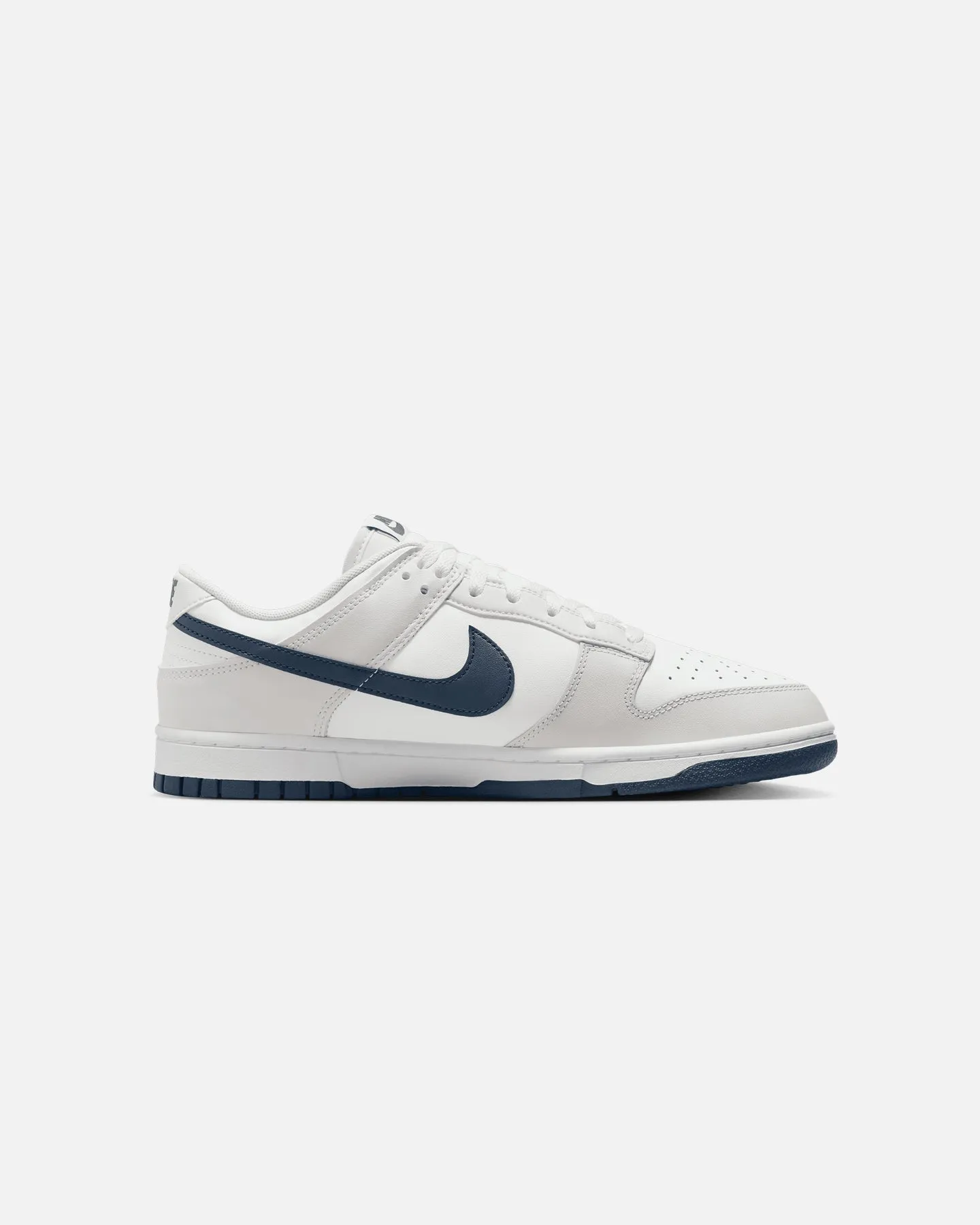 Nike Dunk Low Retro "Midnight Navy" Summit White/Midnight Navy Teen Edge Slip Resistant All Weather