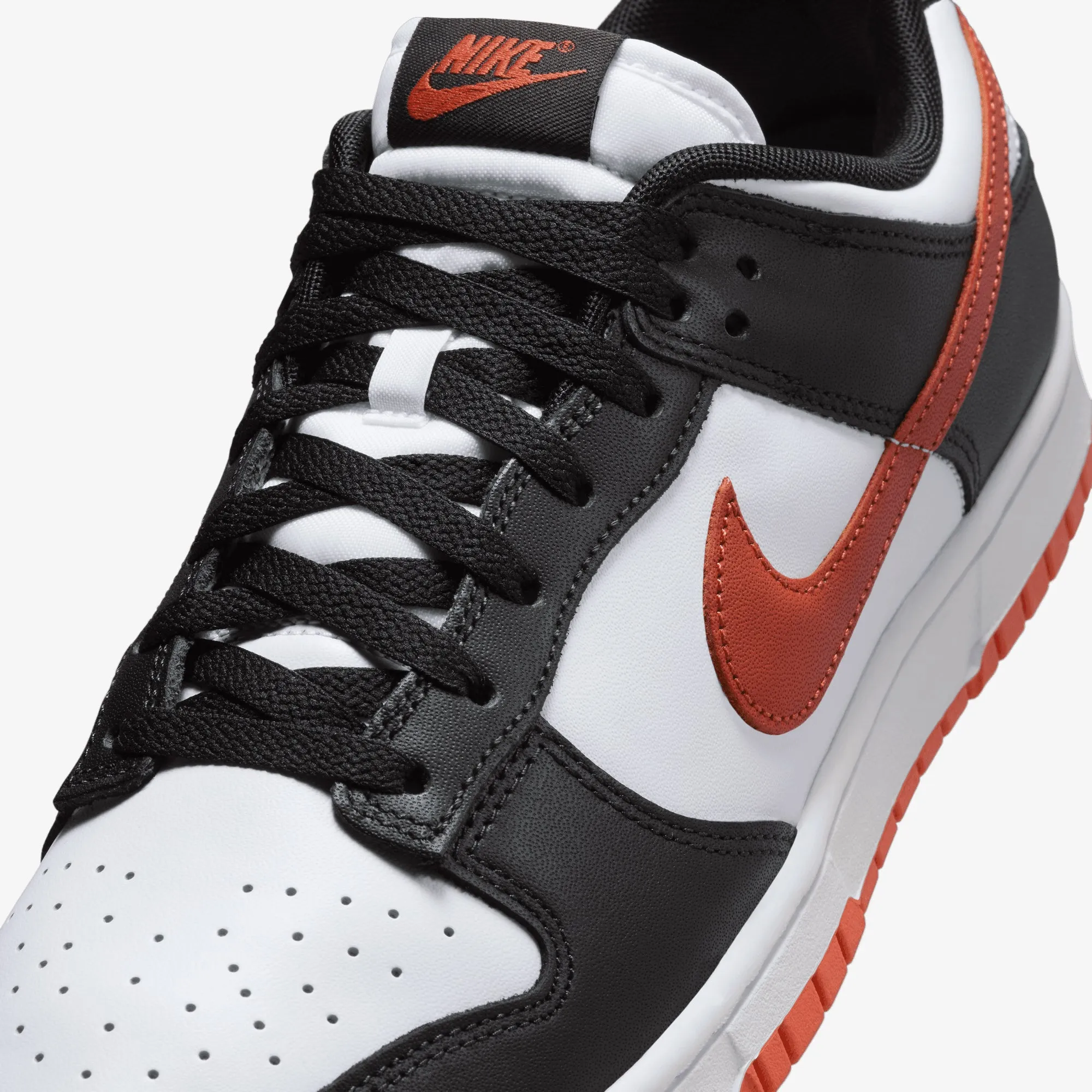 NIKE | DUNK LOW RETRO { WHITE/DRAGON RED-BLACK Fast Step
