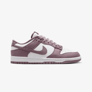 NIKE | DUNK LOW RETRO { WHITE/WHITE/TAUPE GREY Energy Flow Bounce Back Cushion
