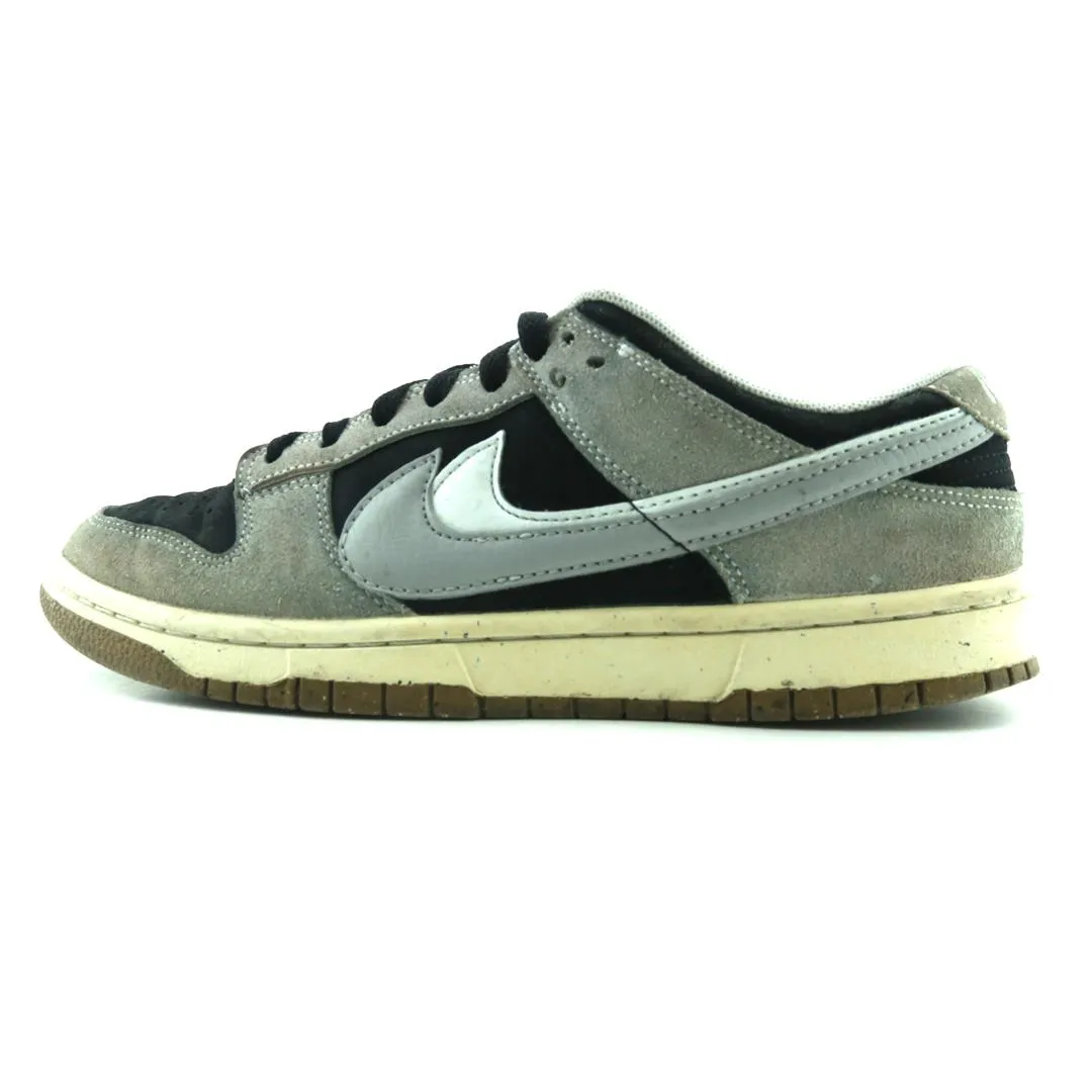 NIKE DUNK LOW SE 85 Comfortable Foot