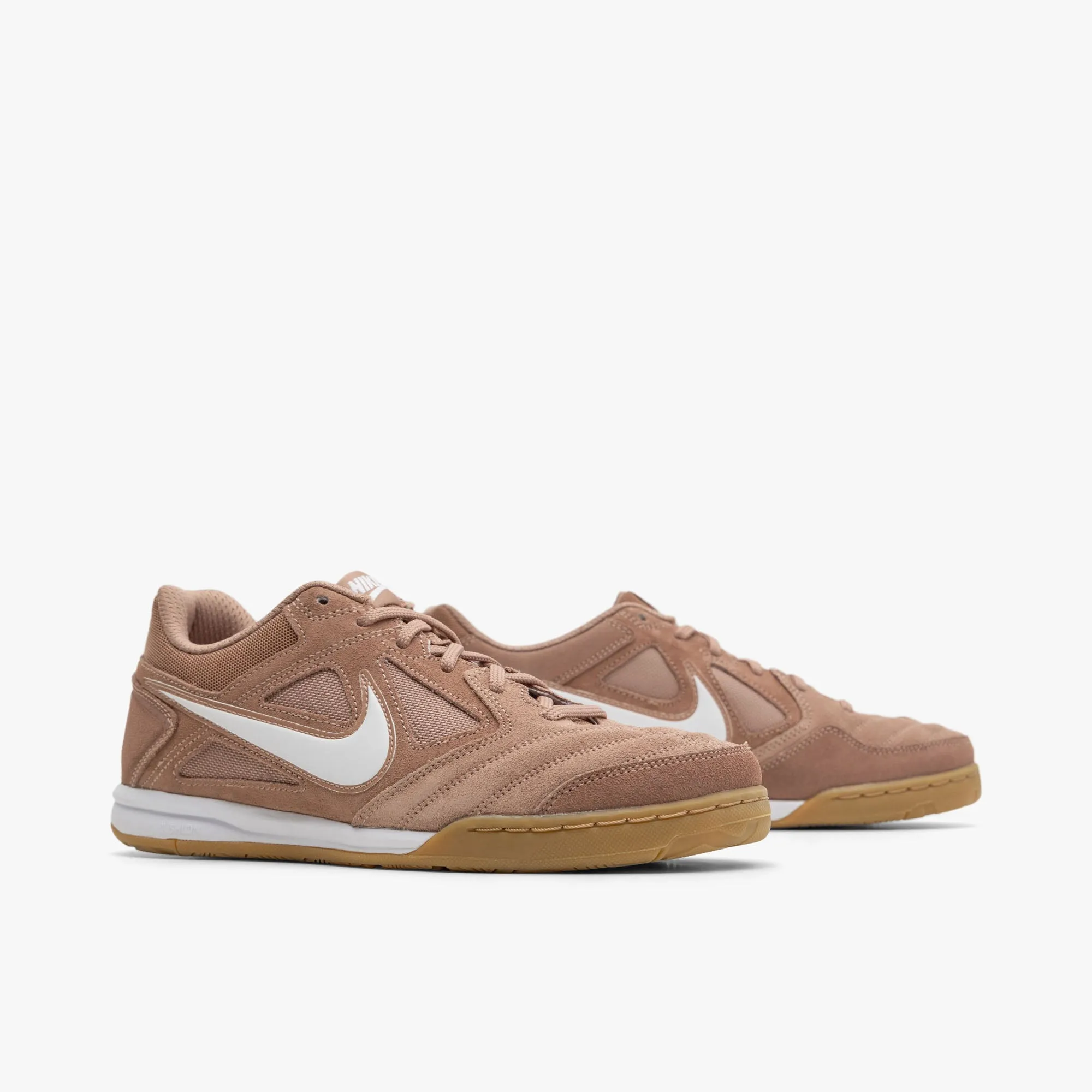 MoistureWicking Chill Moment Nike Gato / Desert Dust / White - Gum