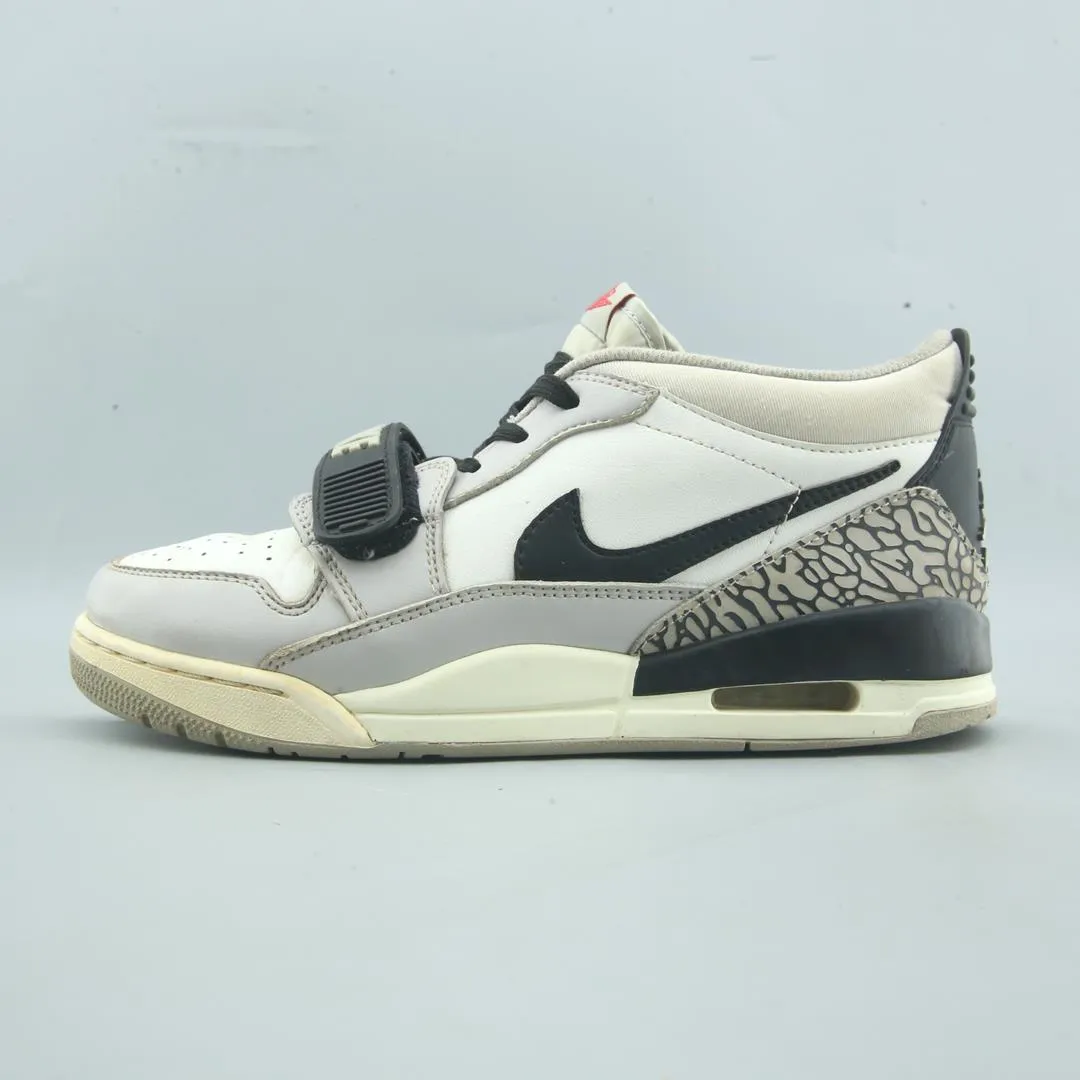 NIKE JORDAN LEGACY 312 LOW No Fuss Classic Look