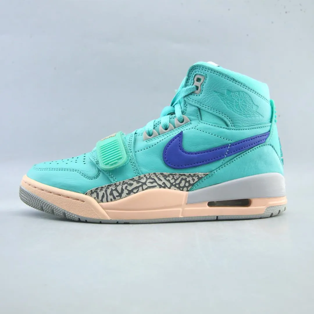 NIKE JORDAN LEGACY 312 Easy   To   Clean