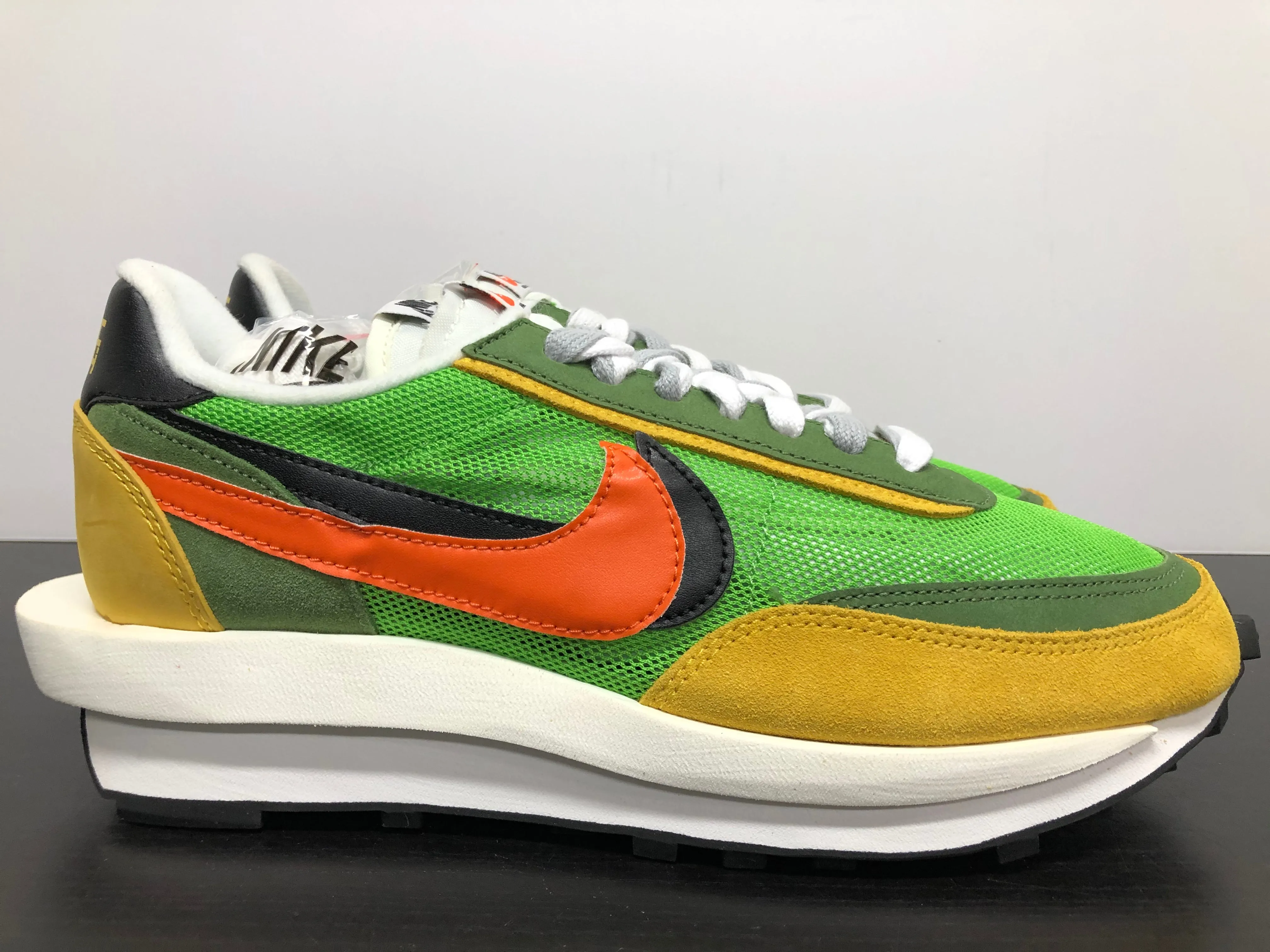 AdjustableFit Everyday Classic Nike LD Waffle Sacai Green Gusto