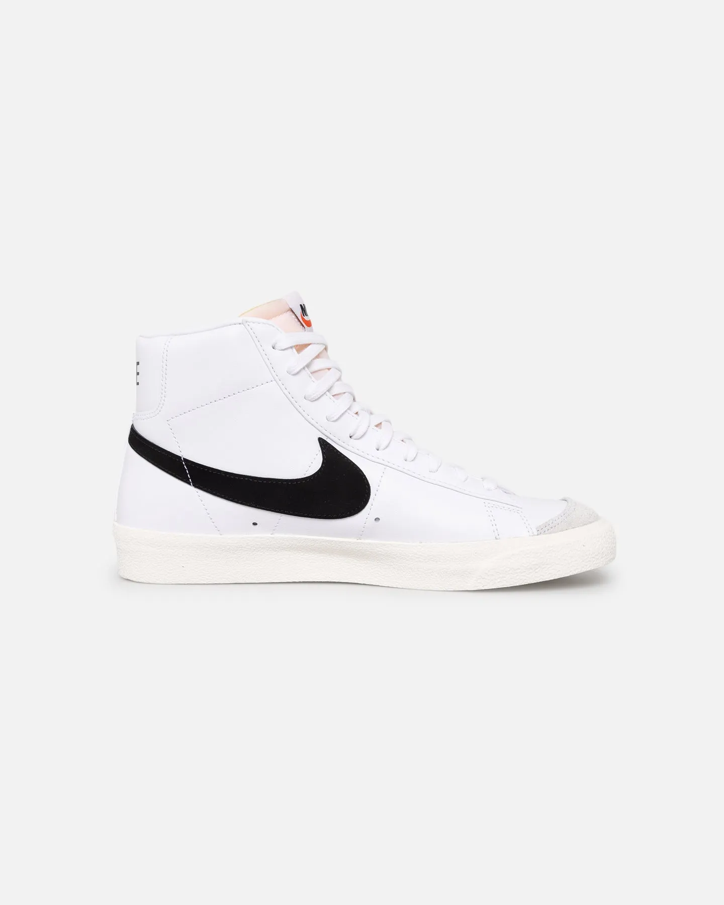 Nike Men's Blazer Mid '77 Vintage White/Black Ergonomic Contour Agile Support