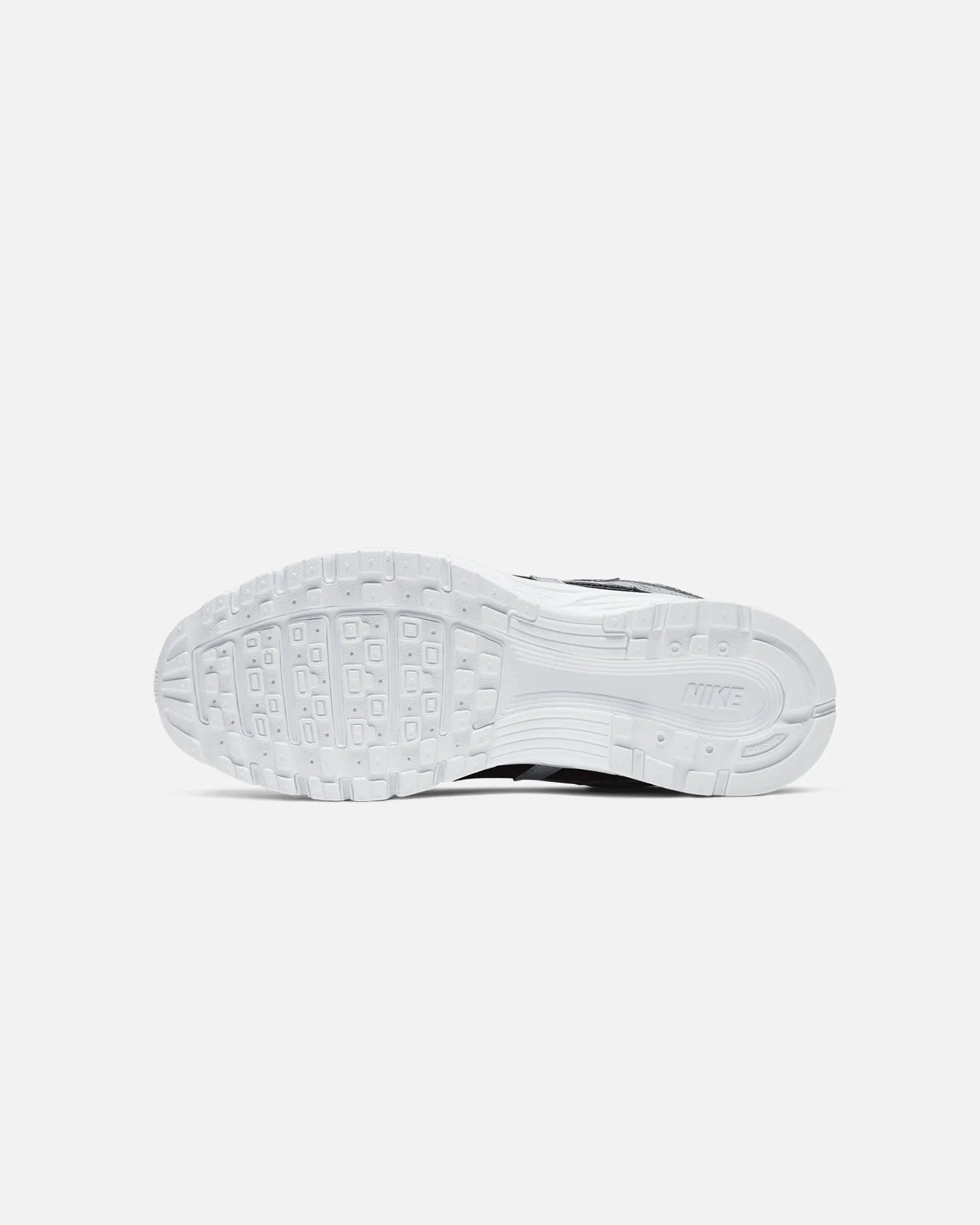 Nike P-6000 Pure Platinum/White Daily Essential Short Trip