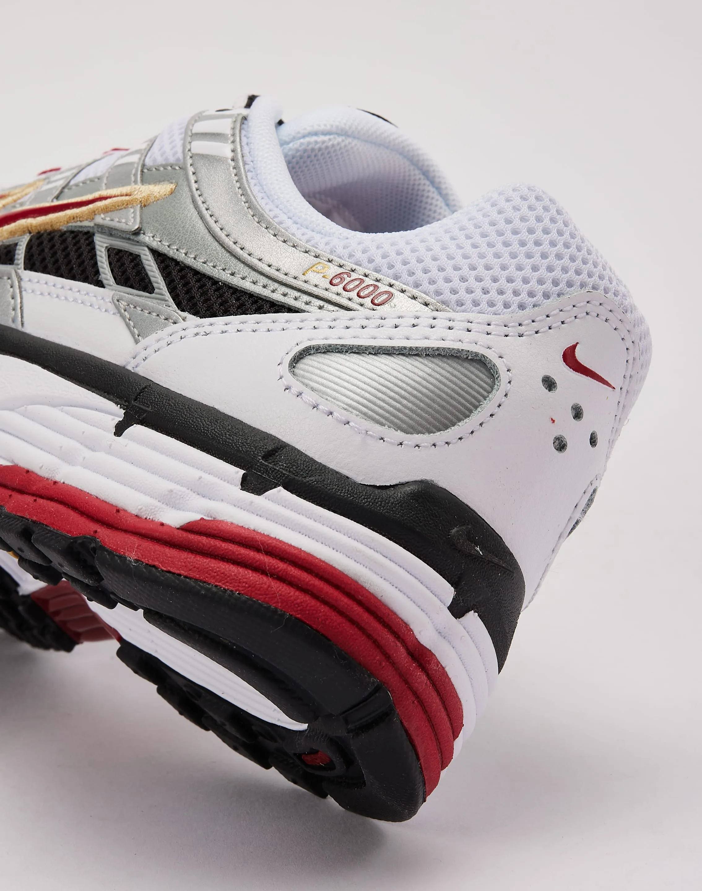 Nike P-6000 barefoot - style running shoes ventilated upper shoes