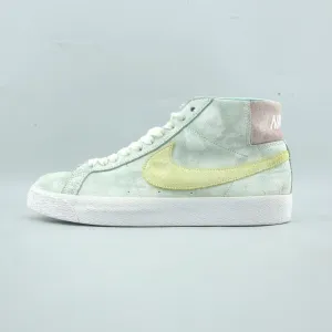 School friendly NIKE SB BLAZER MID