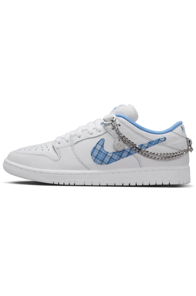 Virtual Step Nike SB Dunk Low Pro 'Nicole Hause' Skate Shoes