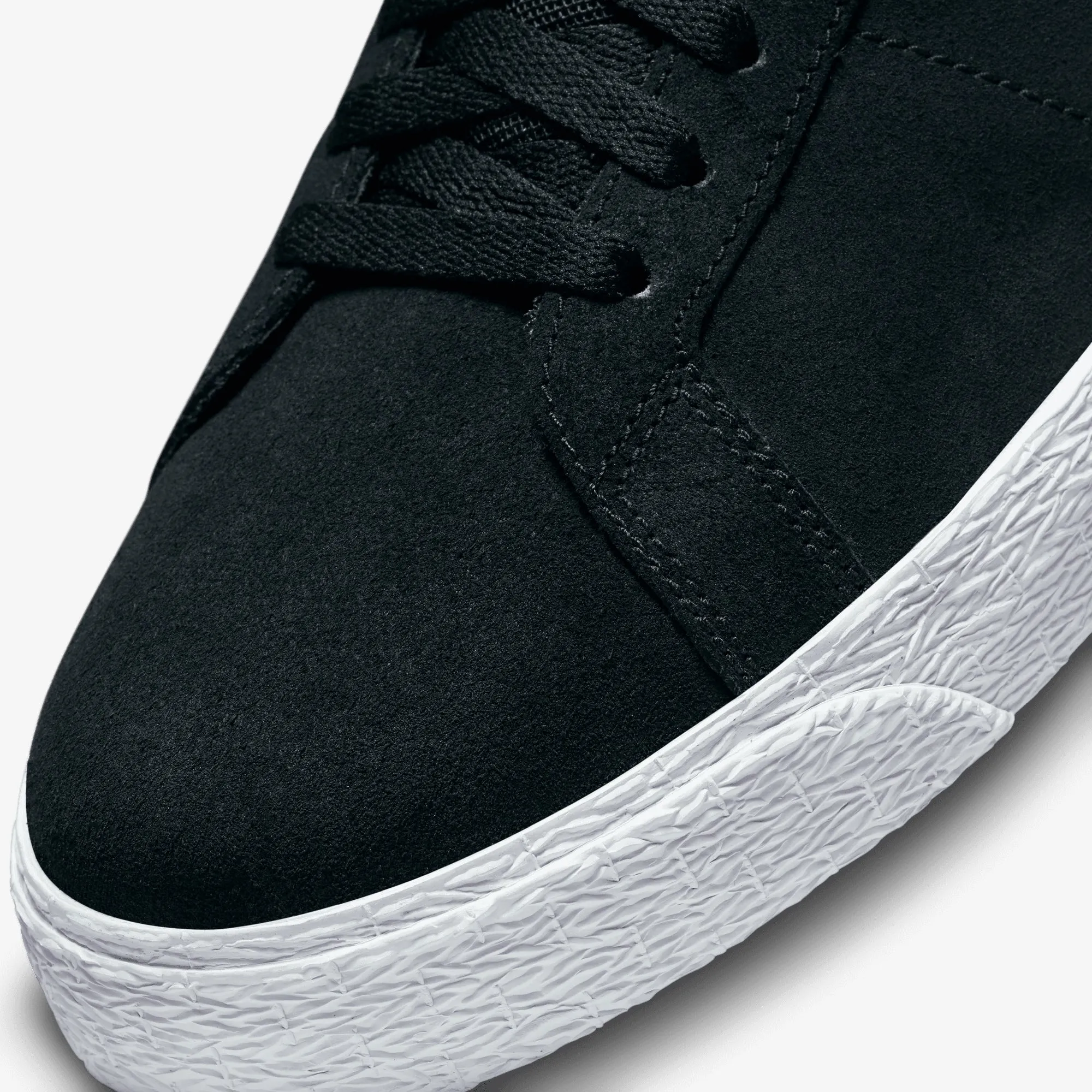 Nike | SB ZOOM BLAZER MID { BLACK/WHITE-WHITE-WHITE Dynamic Step Shock Absorbent