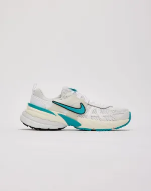 comfort features Unbeatable value Nike V2K Run