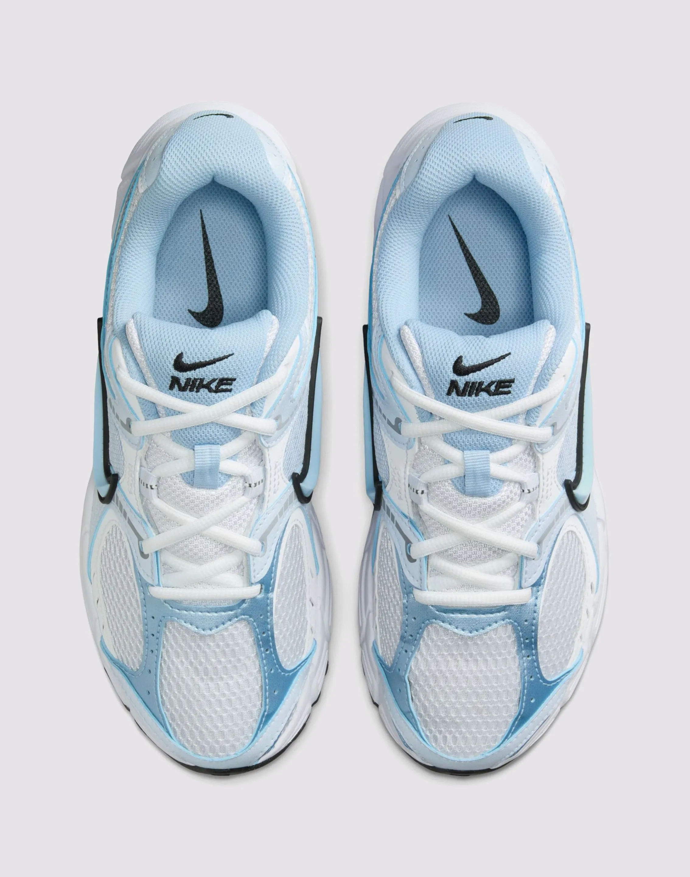 unisex running option Nike V5 RNR