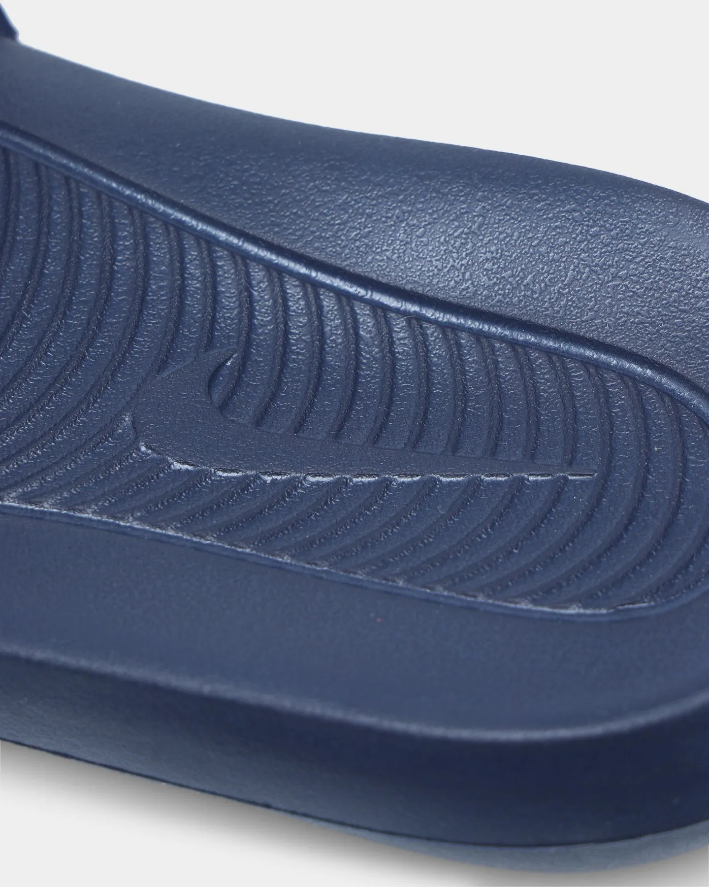 Heat Mode Play Hard Nike Victori One Slide Midnight Navy/White