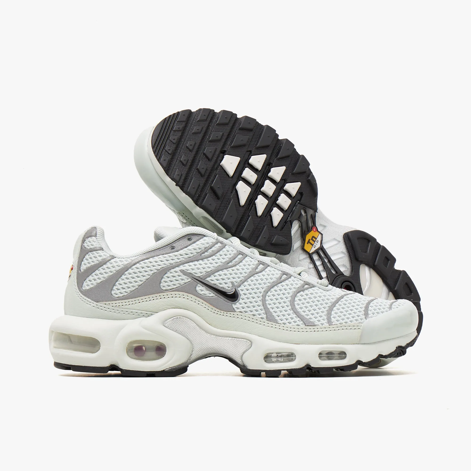 Nike Women's Air Max Plus Light Silver / Black - Chrome Bootie Style Daily Grace