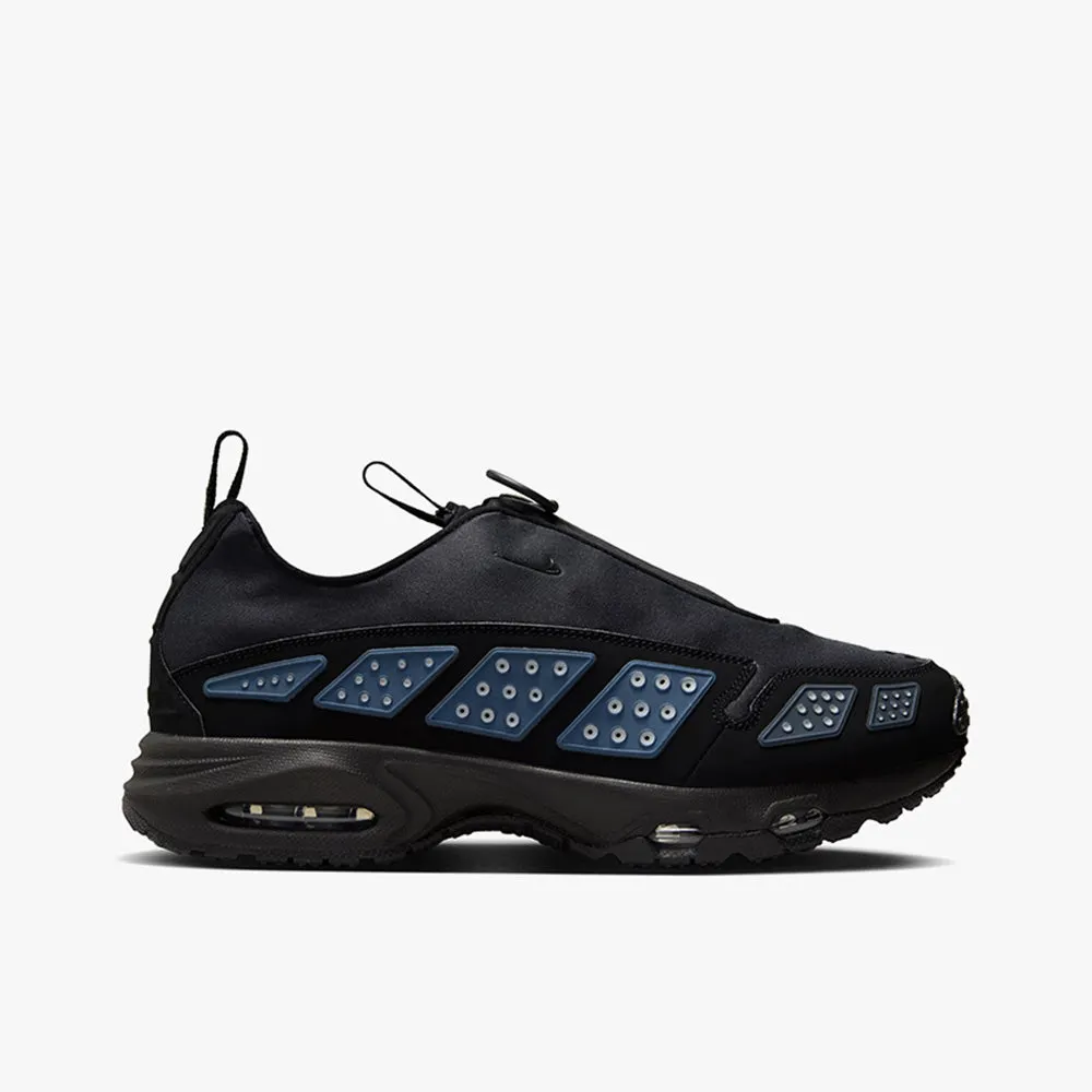 Step Relief Nike Women's Air Max SNDR Black / Silver