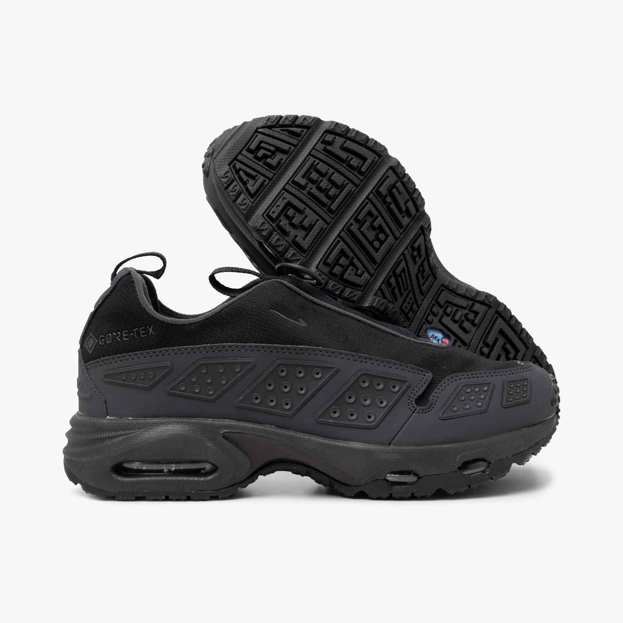 Nike Women's Air Max SNDR GORE-TEX Black / Dark Smoke Grey Premium Walk