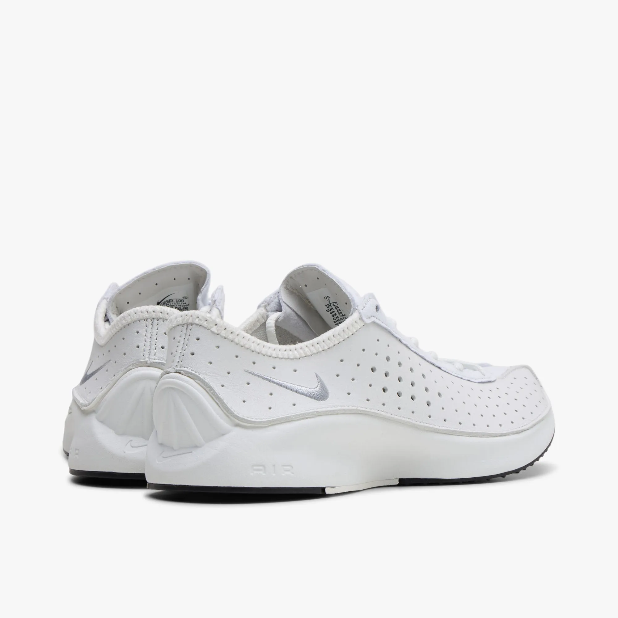 Anti Slip Sole Nike Women's Air Superfly White / Metallic Silver - Black