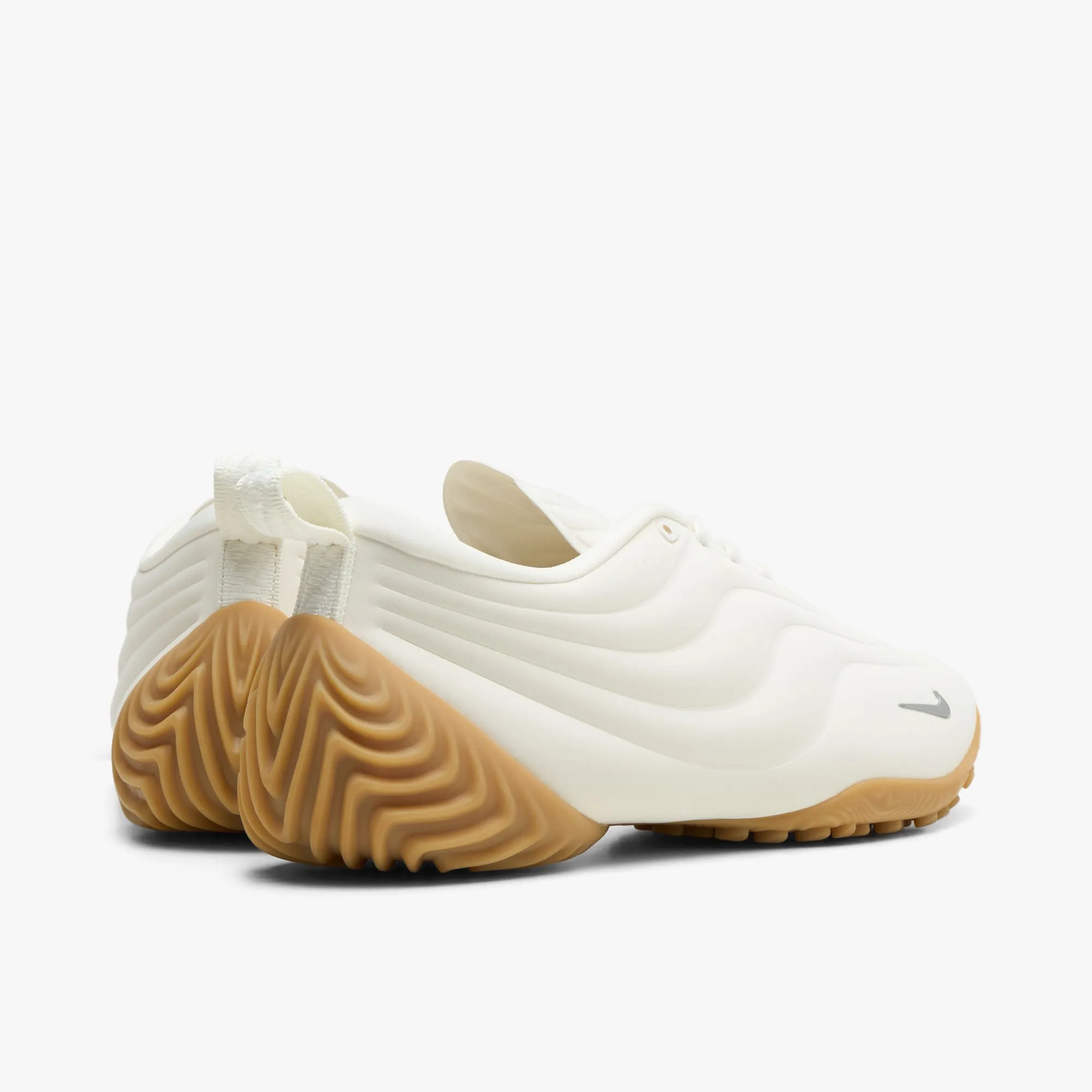 ClassicDesign Nike Women's Astra Ultra Sail / Metallic Silver