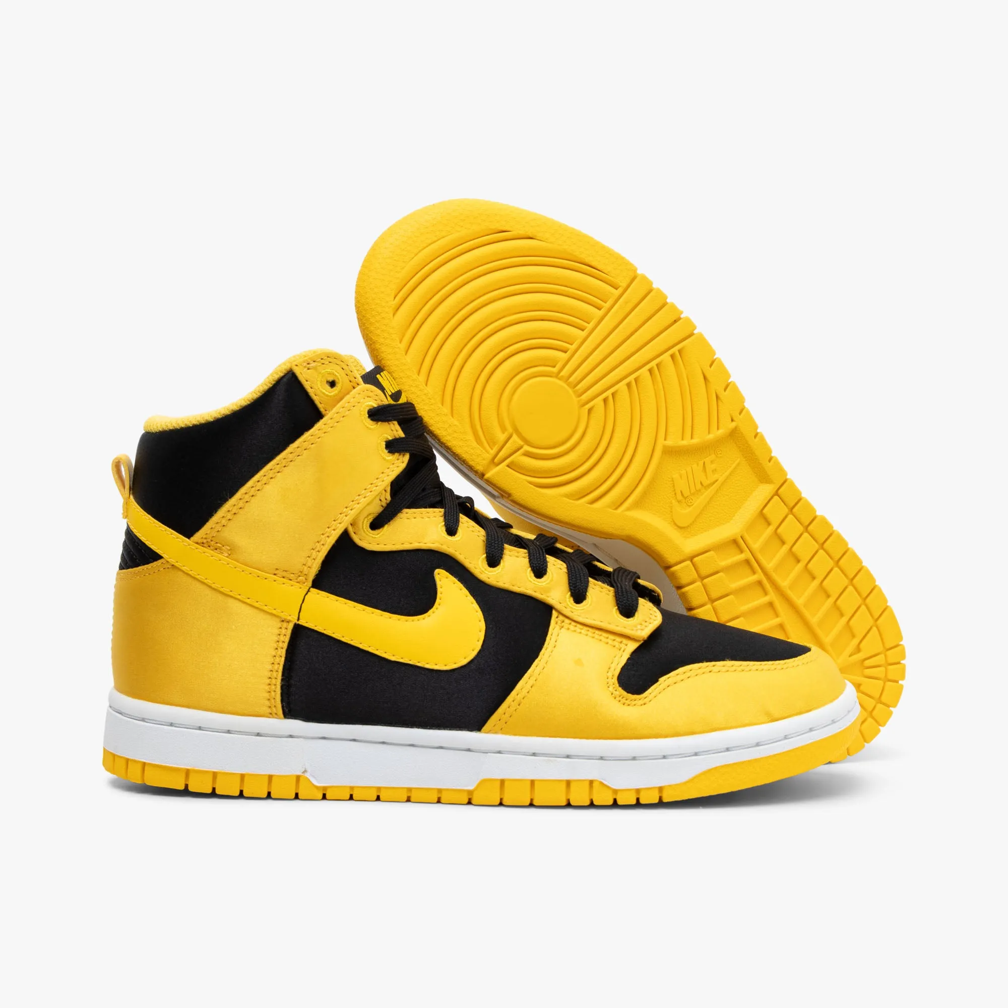 Nike Women's Dunk High Twist Black / Varsity Maize - White All Day Fit Kick Step