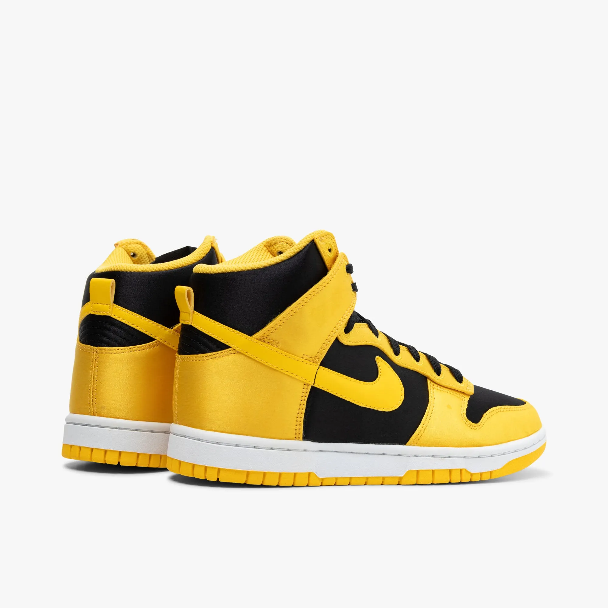 Nike Women's Dunk High Twist Black / Varsity Maize - White Spin Step