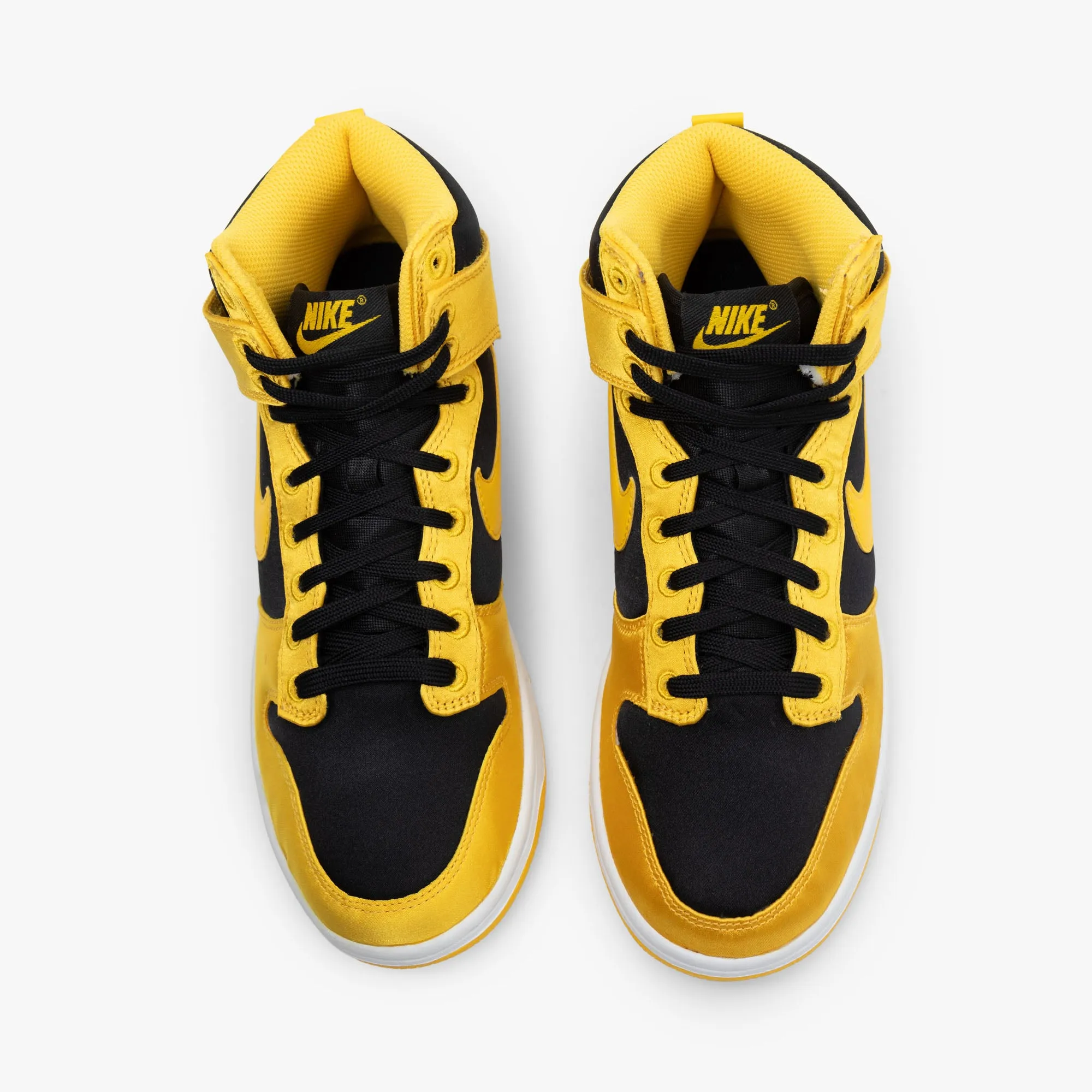 Soft Materials Nike Women's Dunk High Twist Black / Varsity Maize - White