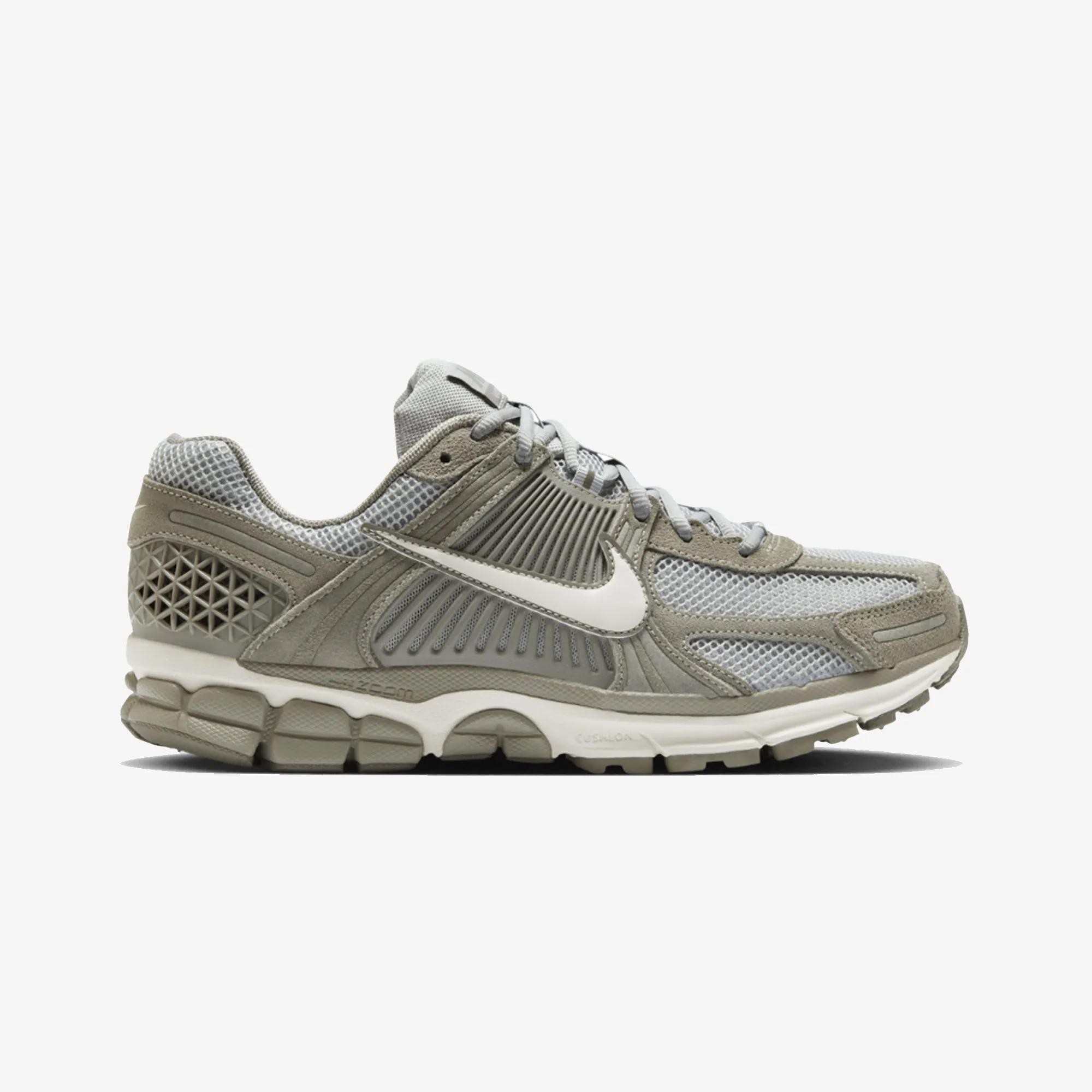 NIKE | ZOOM VOMERO 5 { DARK STUCCO/PHANTOM-LT SMOKE GREY TPU Outsole