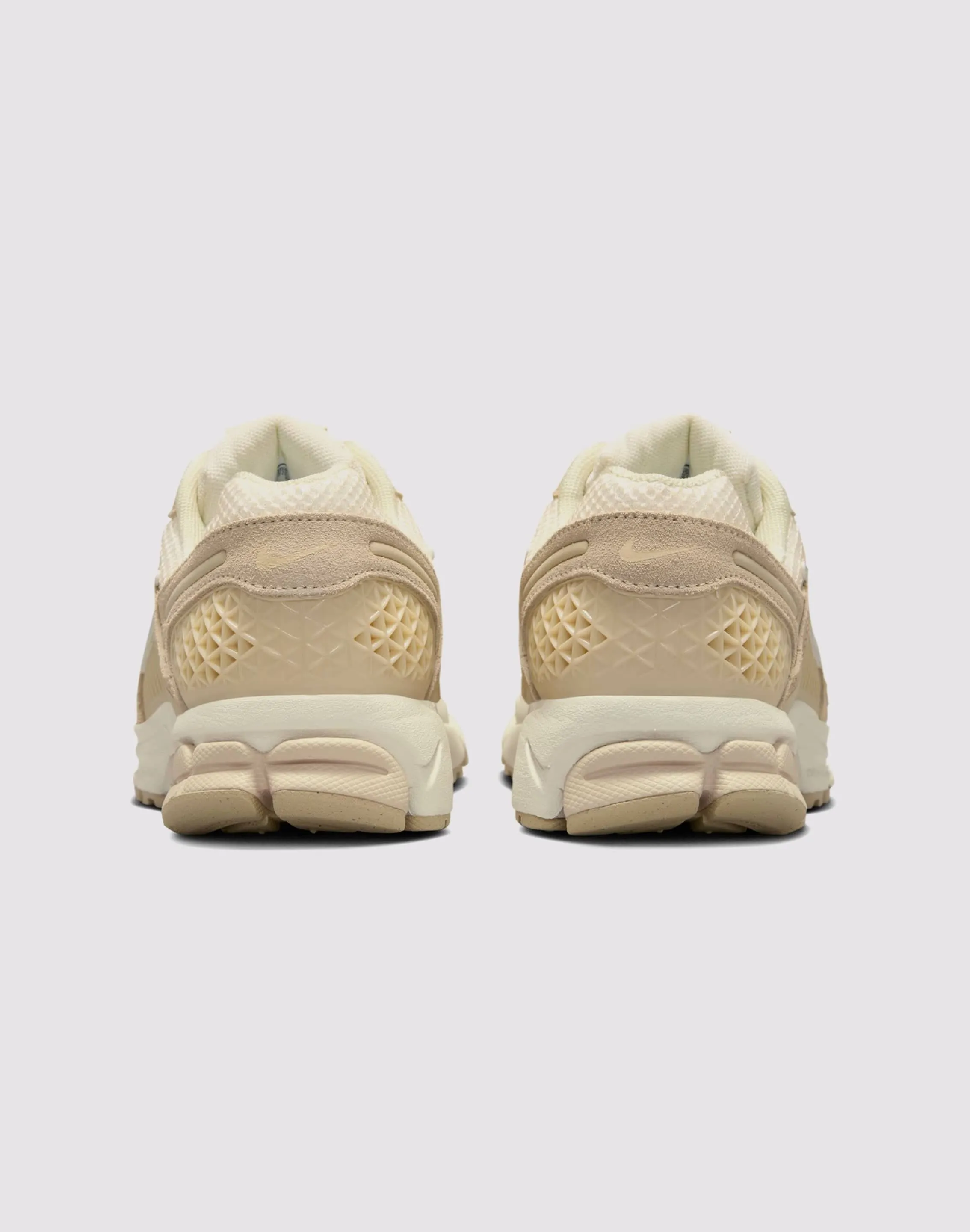 exploration arch support insert Nike Zoom Vomero 5 "Beach/Sail/Lt Khaki/Pale Ivory"
