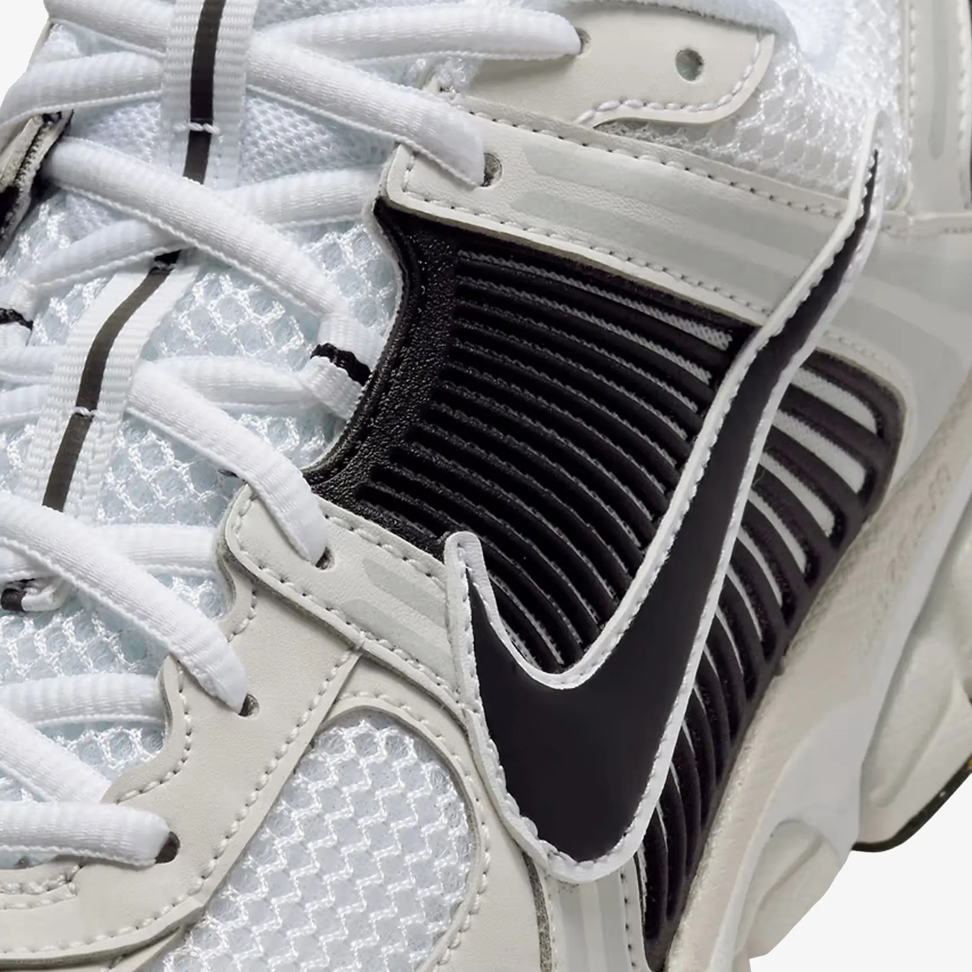 Weather Resistant Coating Reinforced Collar Padding NIKE | ZOOM VOMERO 5 { WHITE/BLACK-PLATINUM TINT-MTLC PLATINUM