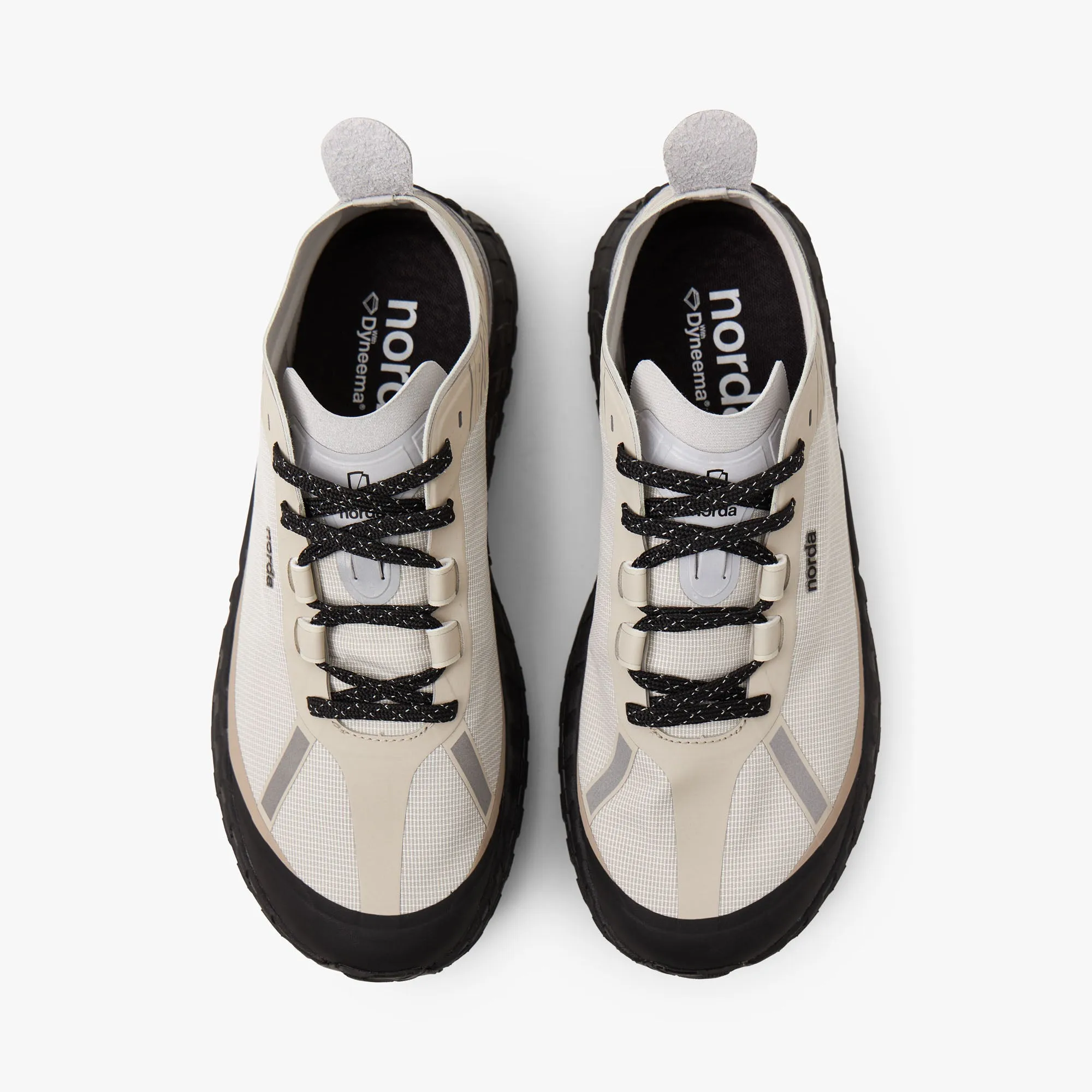 running shoes for cross - country meets functional - beauty norda 001 / Cinder