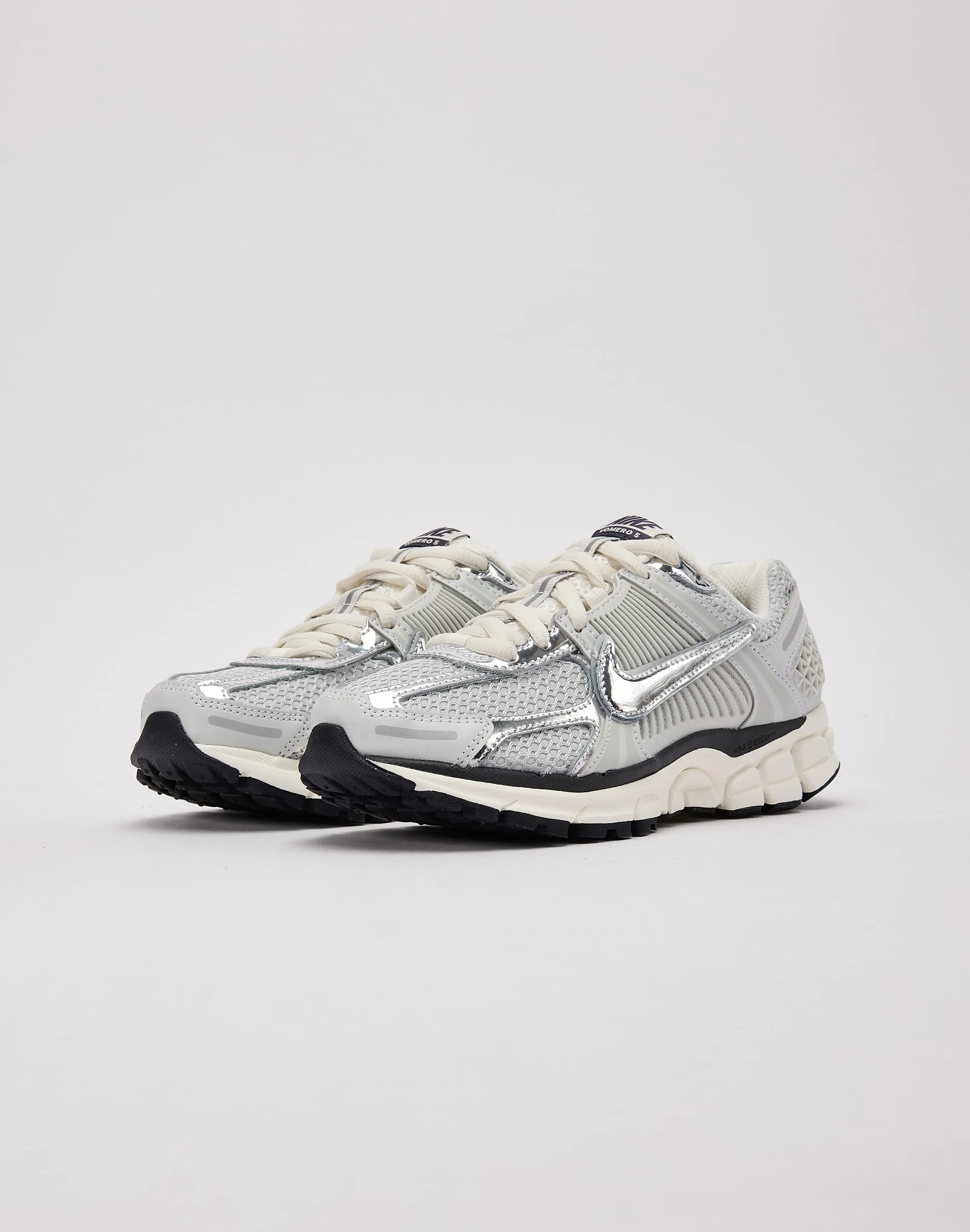 Nike Zoom Vomero 5 weekend shoes golf shoes