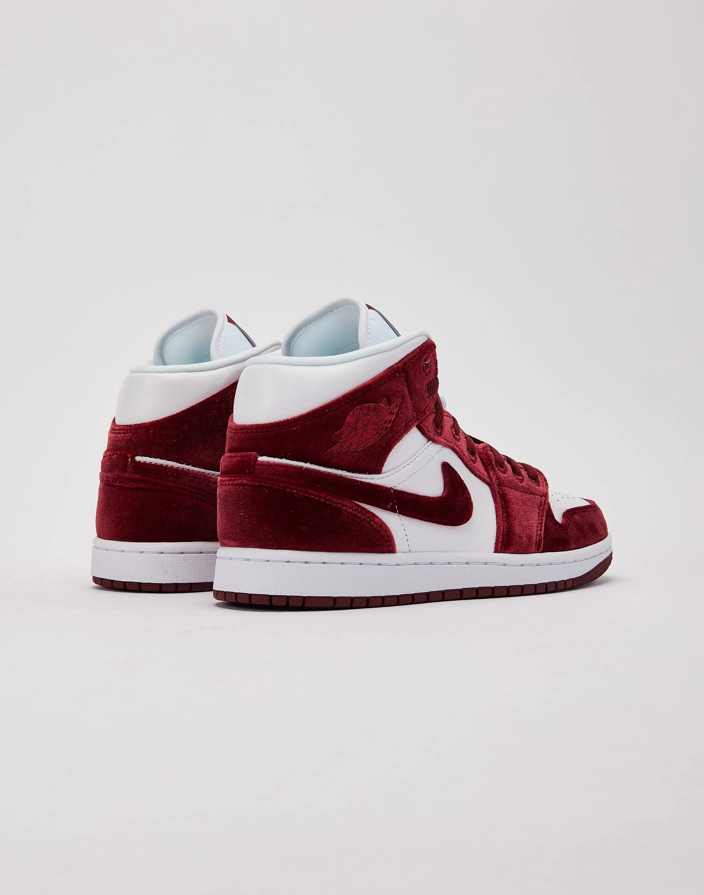 Jordan Air Jordan 1 Mid SE Outdoor shoes