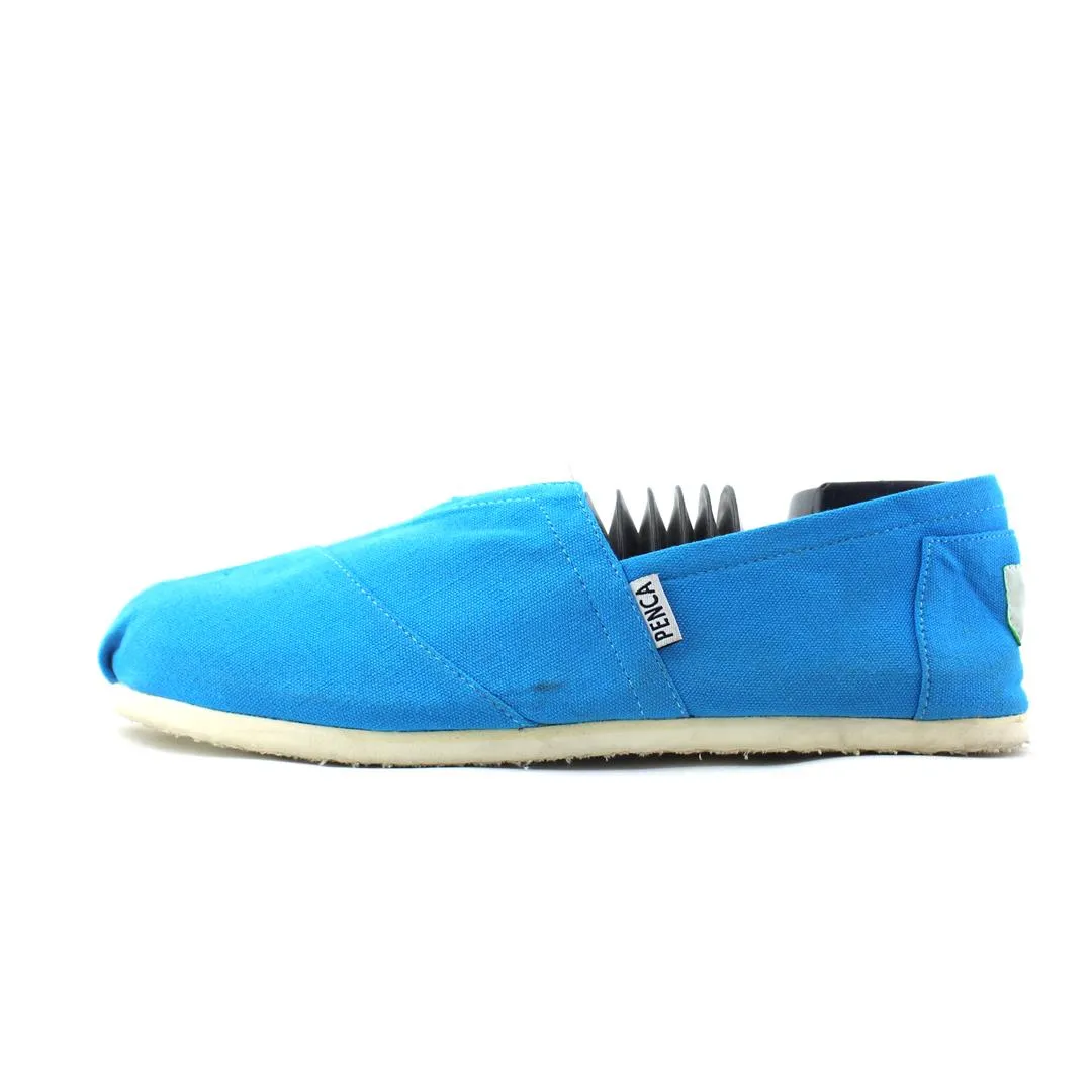 PENCA . Flexibility All weather