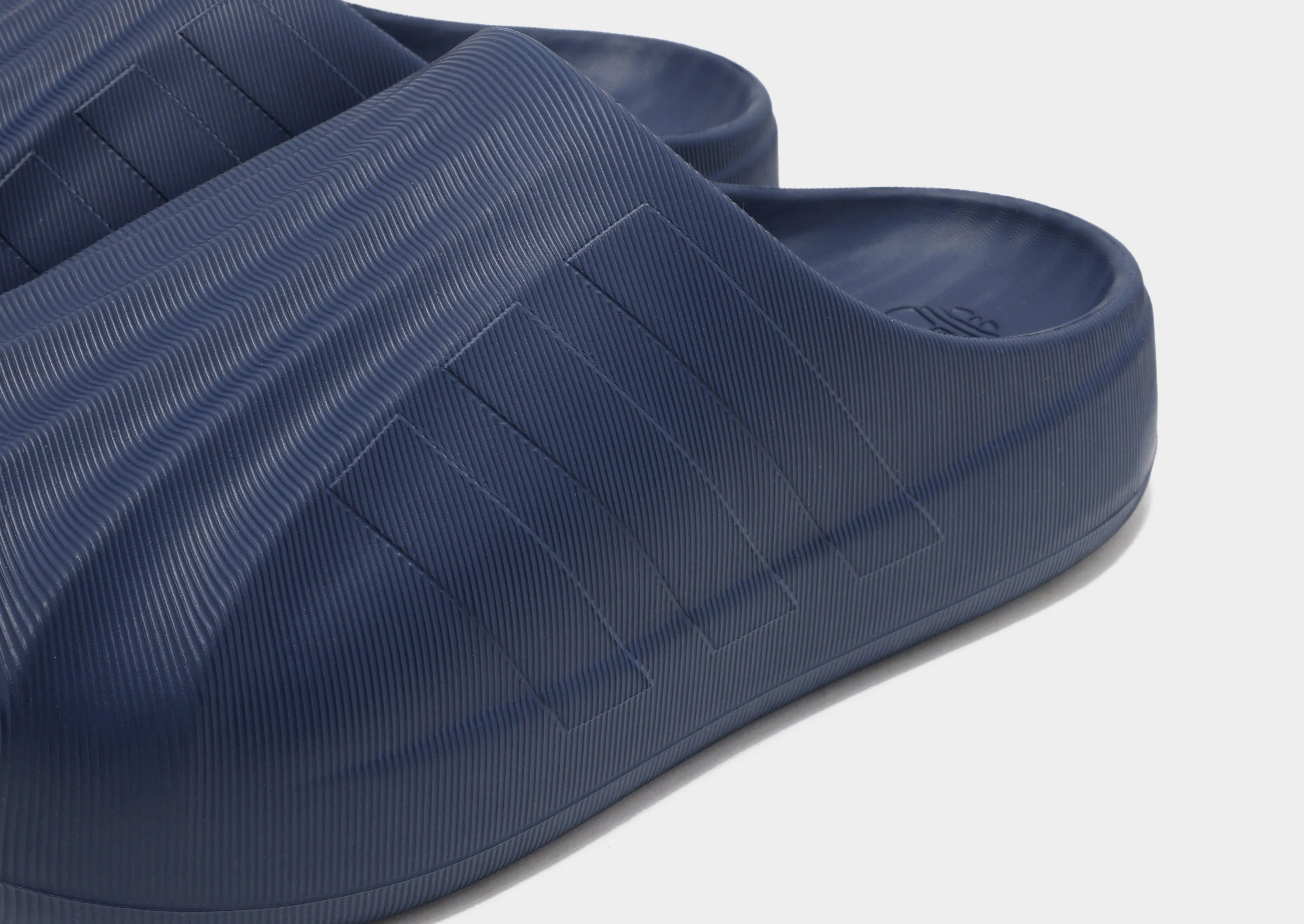 Strong Stride Superstar Mule Slides