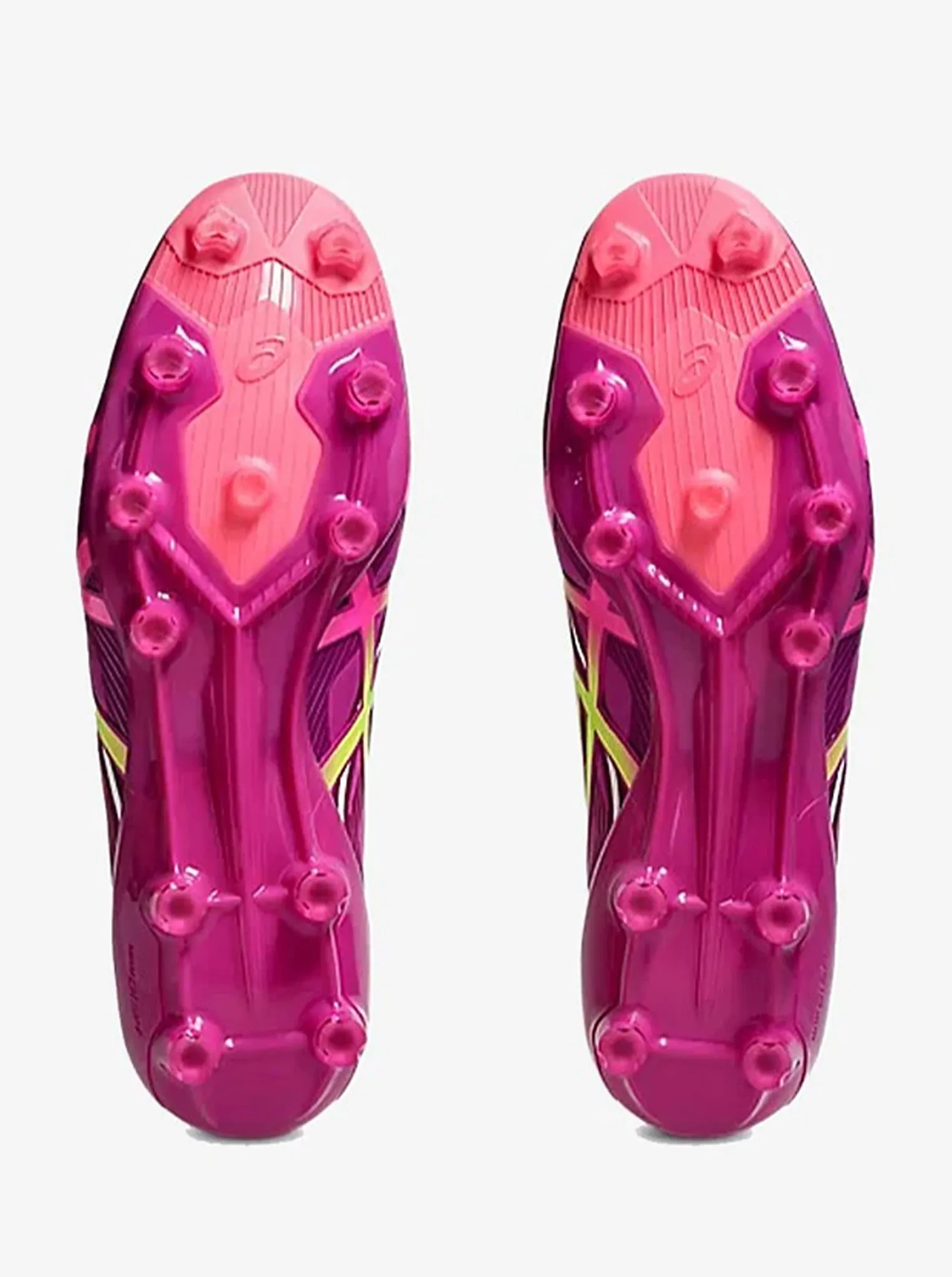 Menace 5 Mens Traction Control