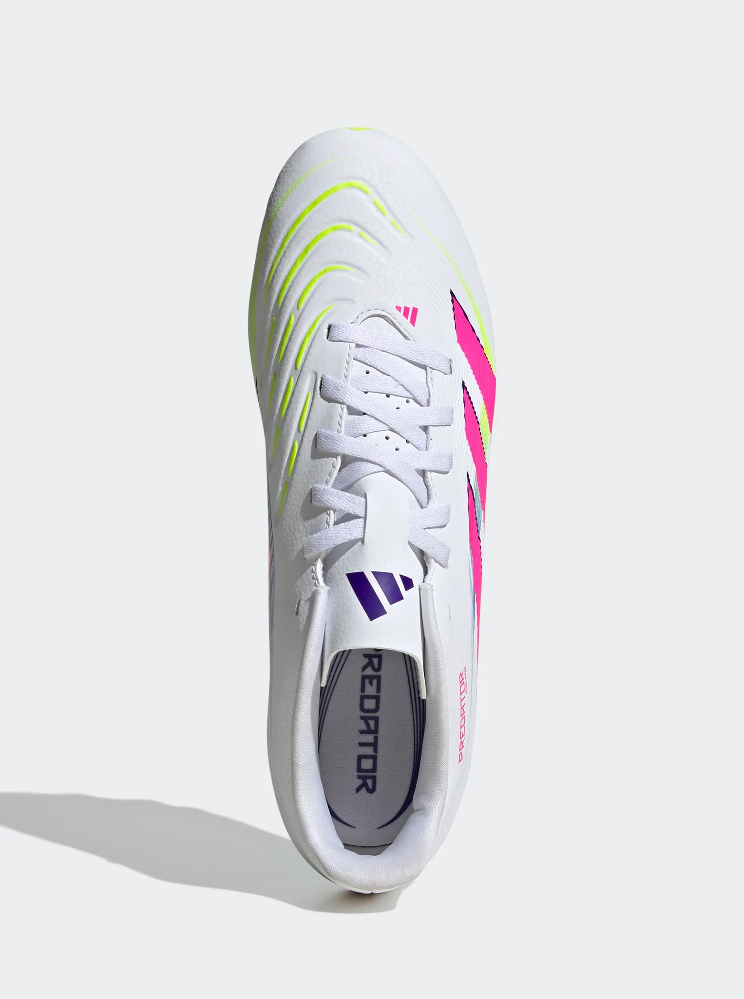 Playing badminton - court shoes Predator Club Firm/ Multi-Ground Unisex