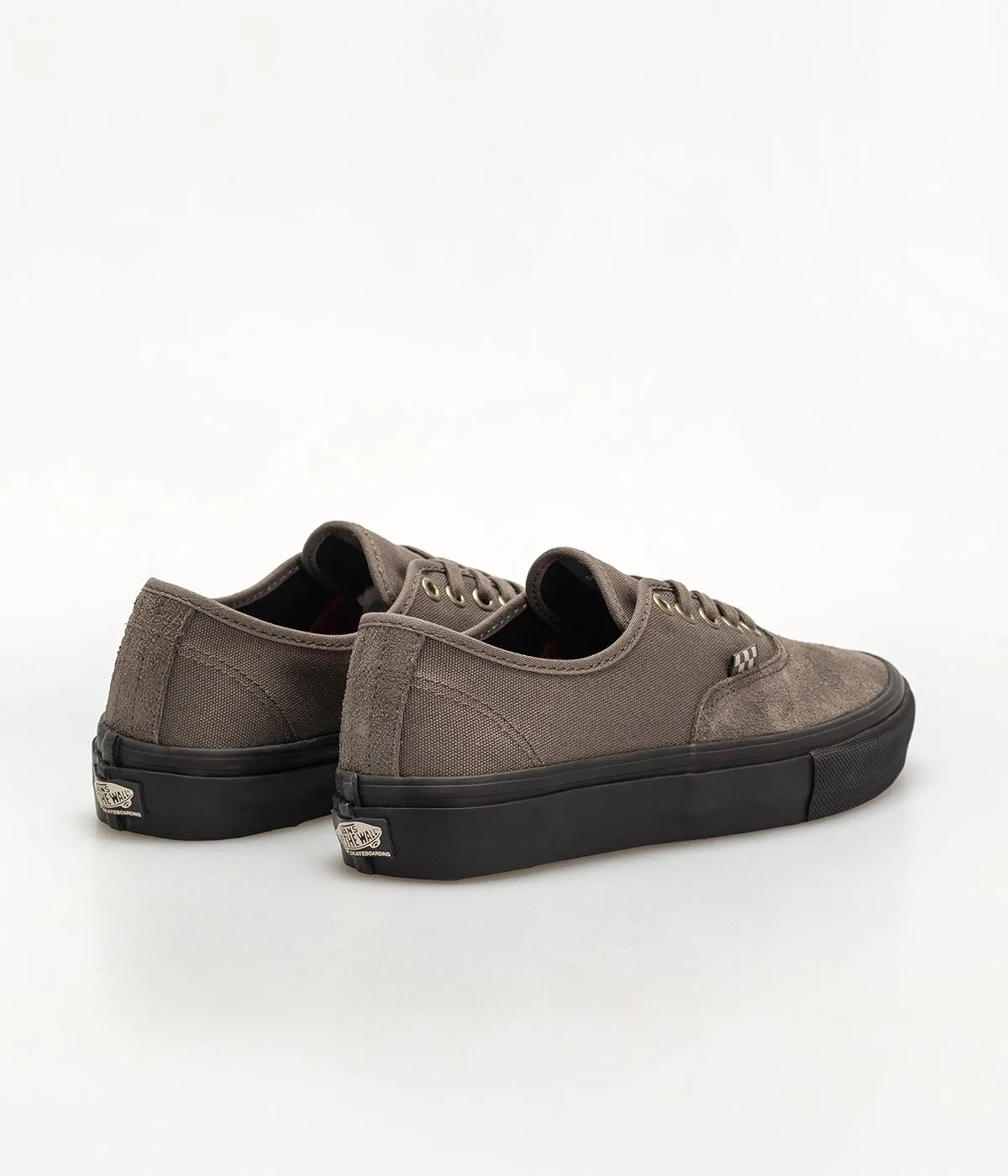 Casual Skater Style Vans Skate Authentic