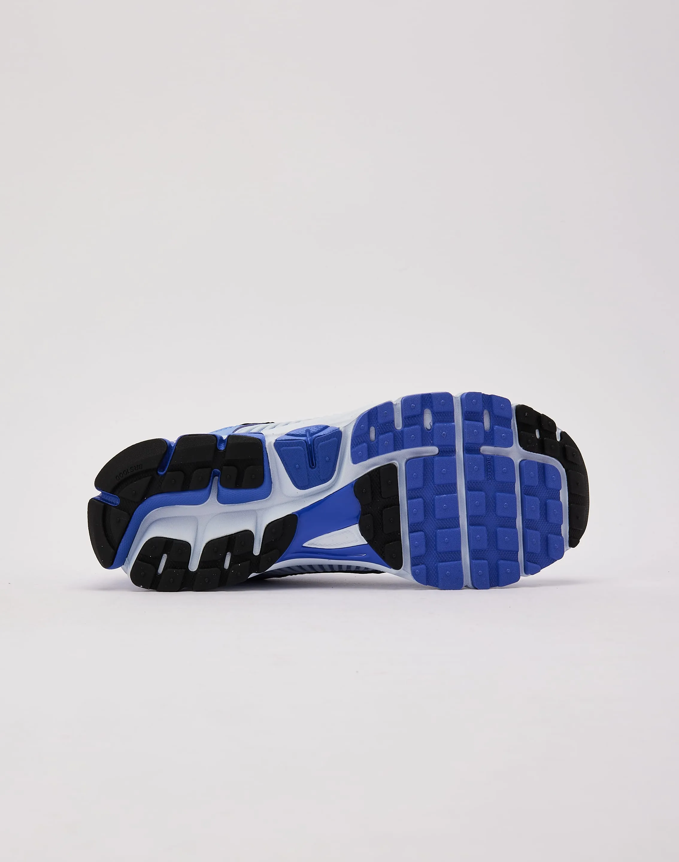 Nike Zoom Vomero 5 innovative shoes running shirts