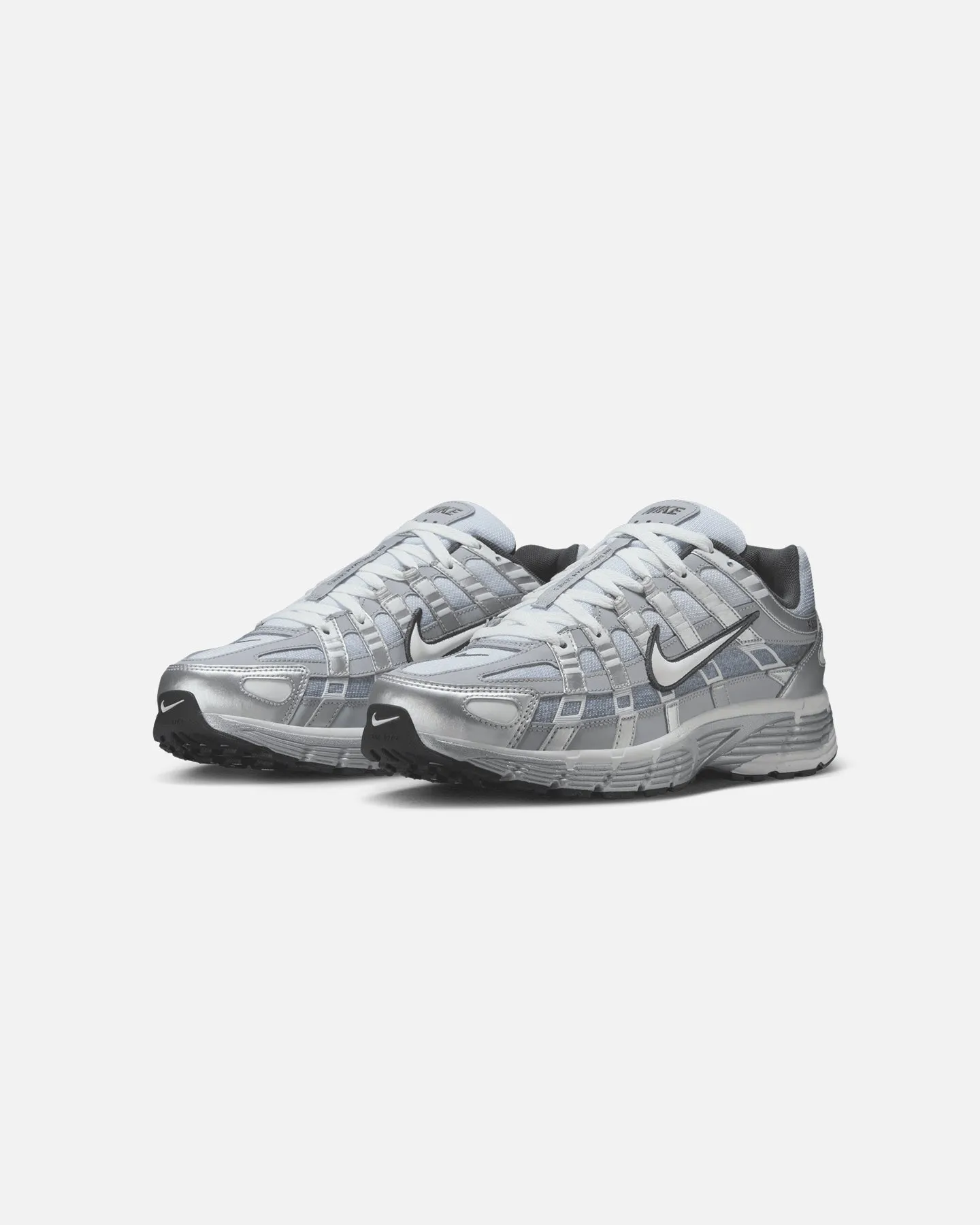Yoga Friendly Nike P-6000 Silver