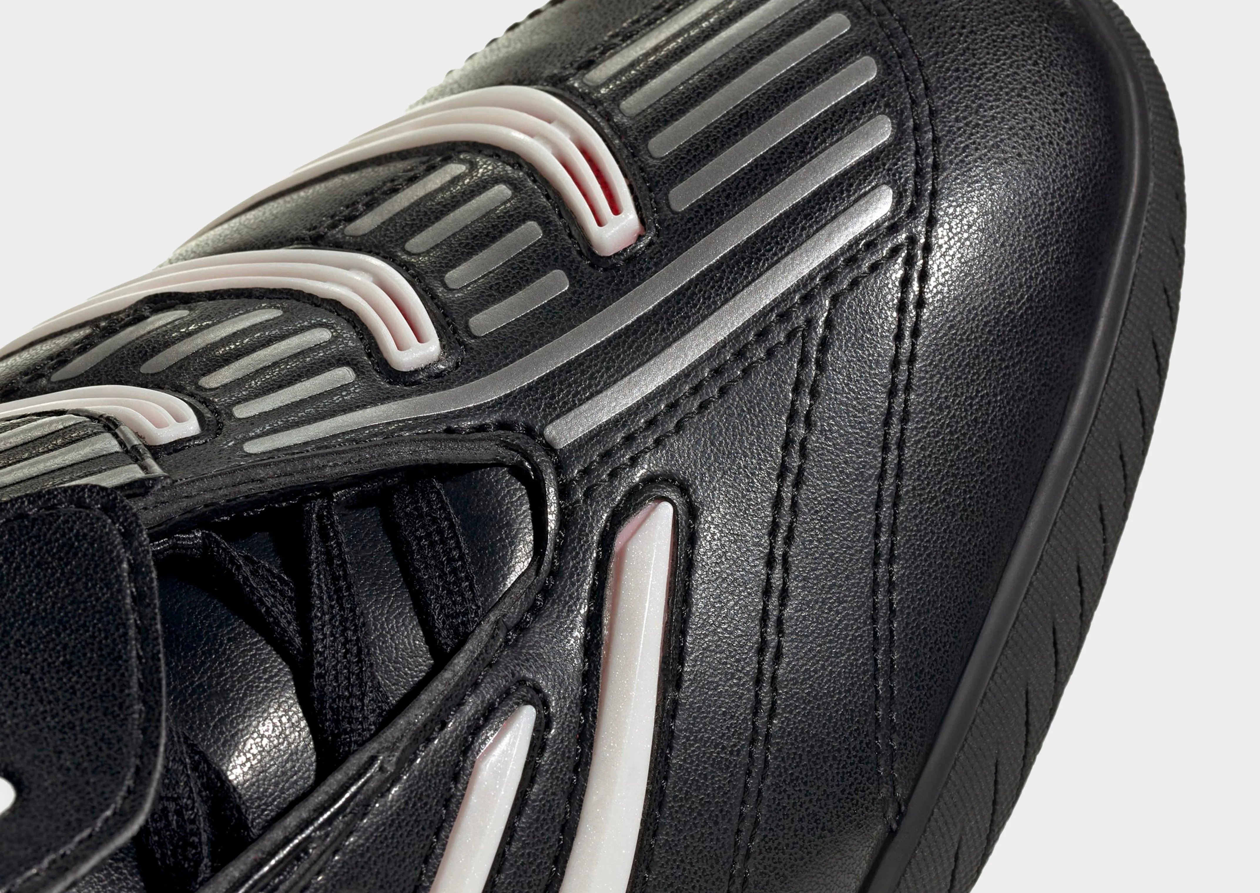 Outfit Essential Balanced feel Predator Sala